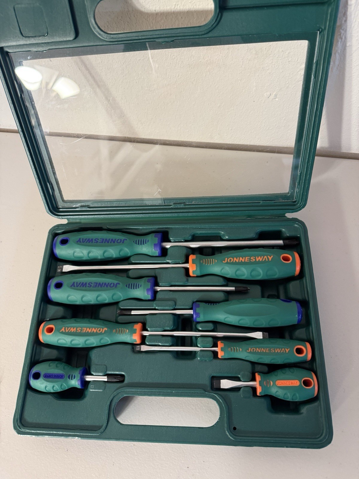JONNESWAY D71PP08S 8 PCS ANTI-SLIP GRIP SCREWDRIVER SET SLOTTED & PHILLIPS
