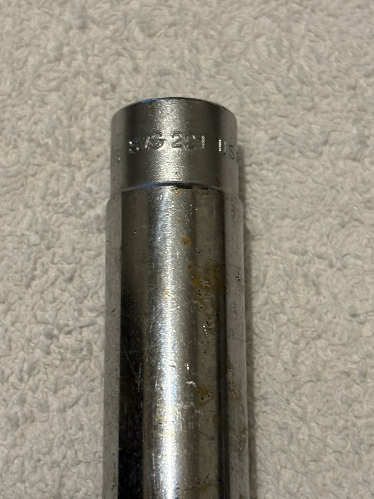 Snap On SVS221, 11/16″, 1/2″ Drive, 12 Point, Chrome Deep Socket
