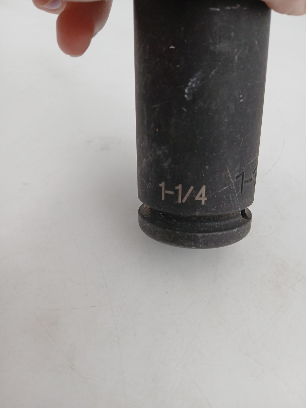 Grey Pneumatic 3/4 In Drive 1-1/4 In Deep Impact Socket 6 Point CR-MO Tool