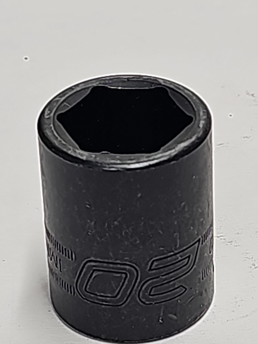 Snap-on Tools USA 1/2″ Drive 20mm Metric 6pt Shallow Impact Socket IMM200