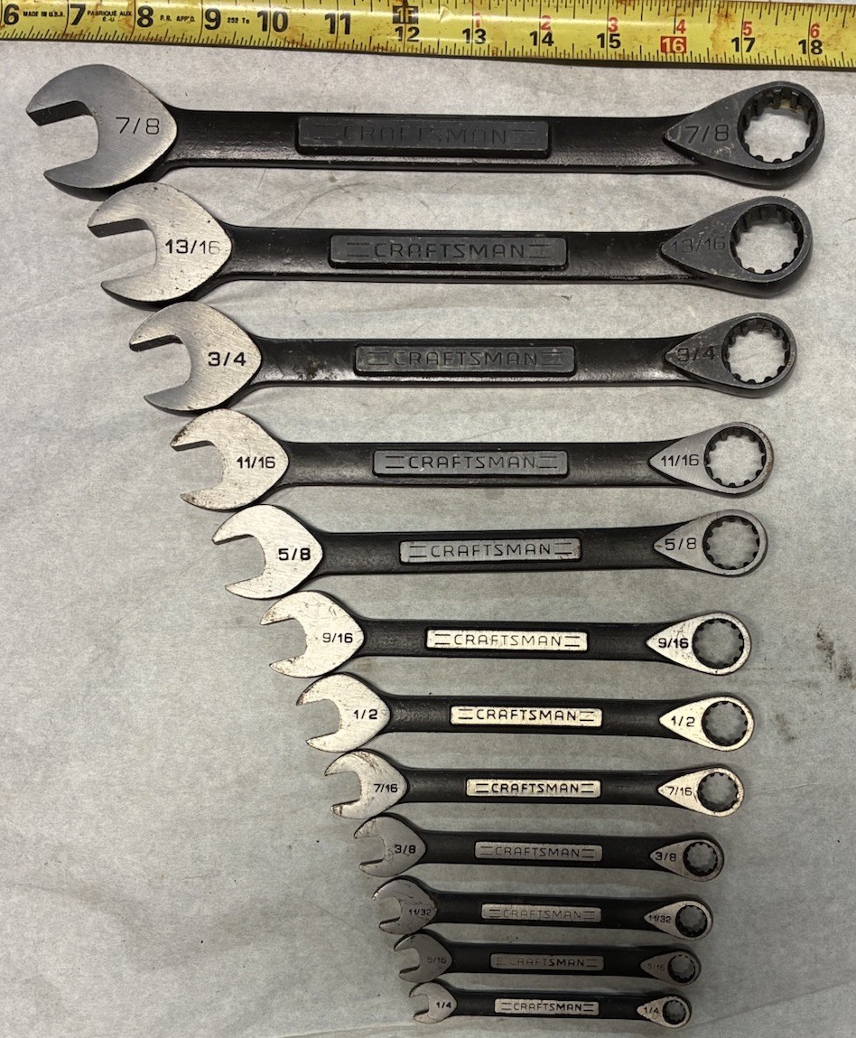 CRAFTSMAN 12-pc SAE Universal Spline Combination Wrench set 1/4-7/8” black oxide
