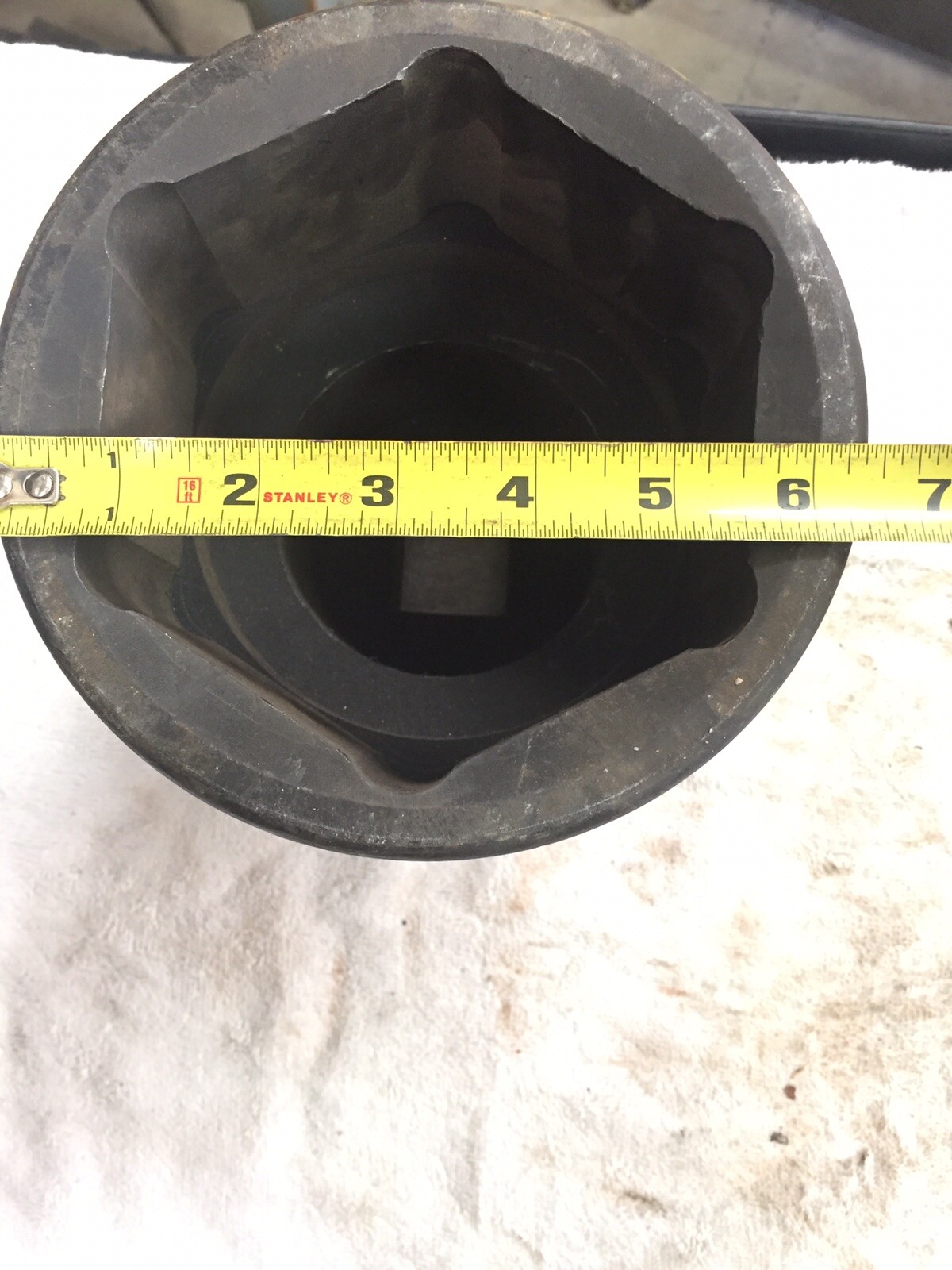 Snap-On 4-3/4″ 6 Point Socket with 1-1/2″ Drive SIM 1525