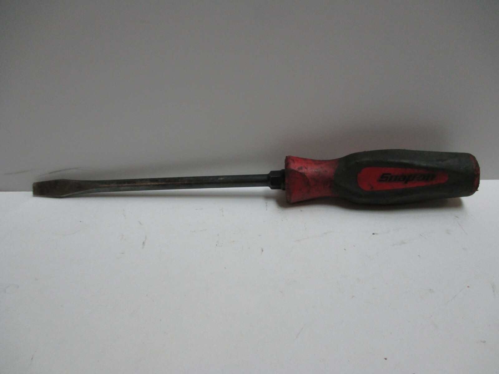 Snap On 3/8 GSHD8 flat tip hard grip red & grey