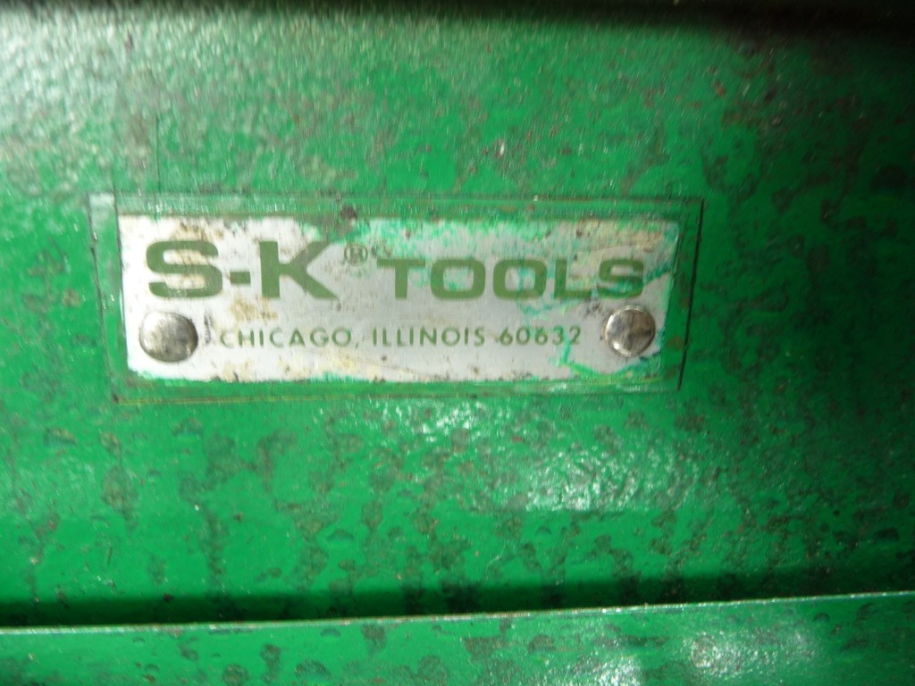 SK Tools Box w Husky 3/8 in. Drive Ratchet and Socket Set