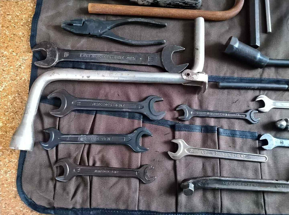 Mercedes Benz tool kit w136 170 V S w120 ponton 190 sl 220