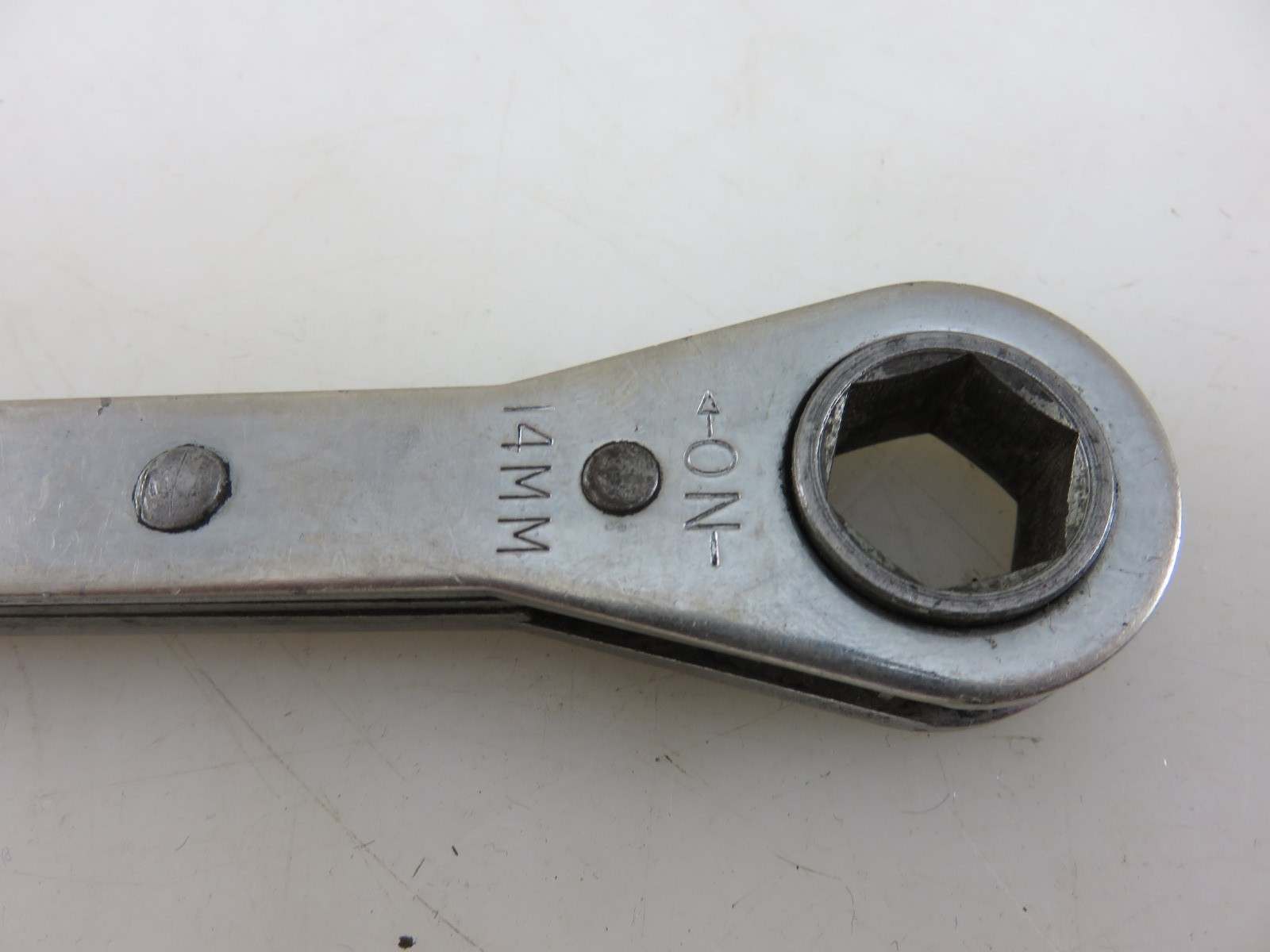 Mac Tools RWM1314 METRIC Ratcheting Double Box End Wrench 13mm x 14mm 6pt