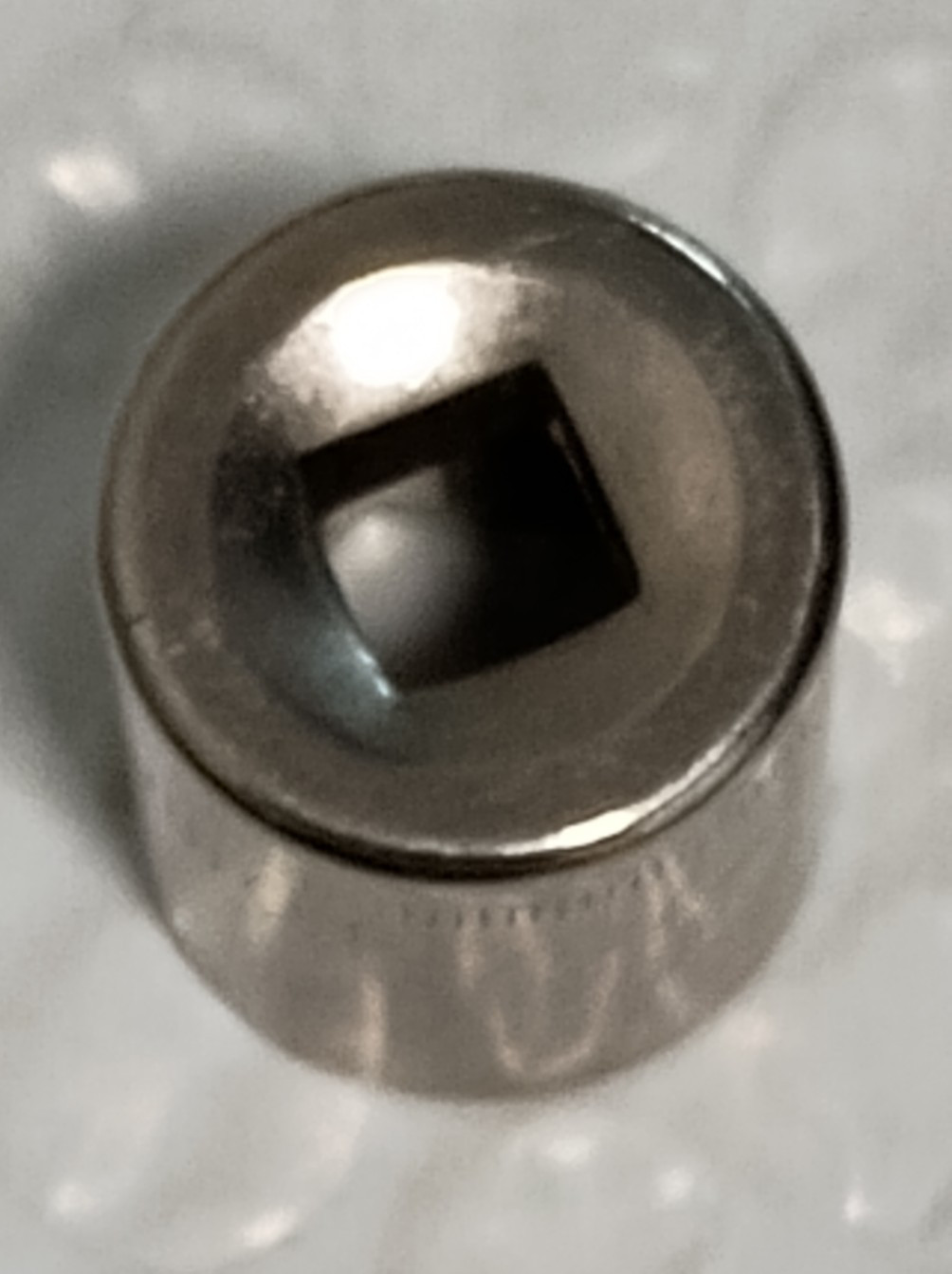 CRAFTSMAN TOOLS USA G43514, 1/4″ DRIVE, 13MM. SOCKET, SHALLOW, 6 POINT.