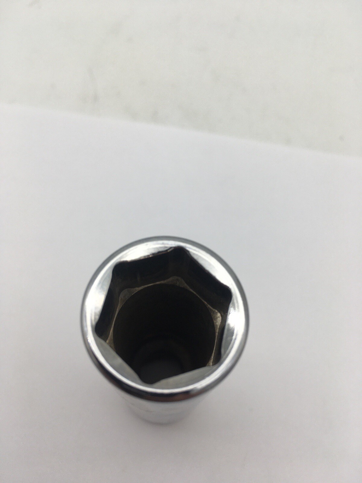 Snap-on Tools TS221 1/2″ Drive 11/16″ SAE Deep 6 Point Socket USA