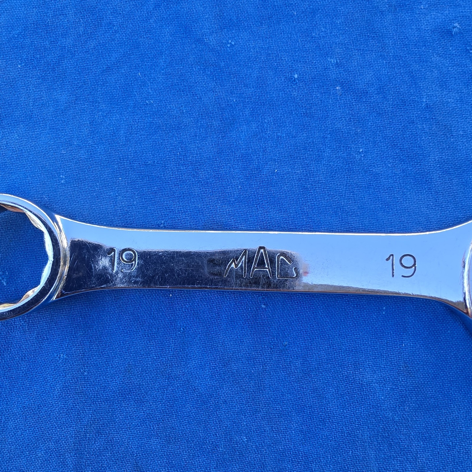 Mac Tools CS219MM 19mm 12 Point Short Stubby Combination Wrench