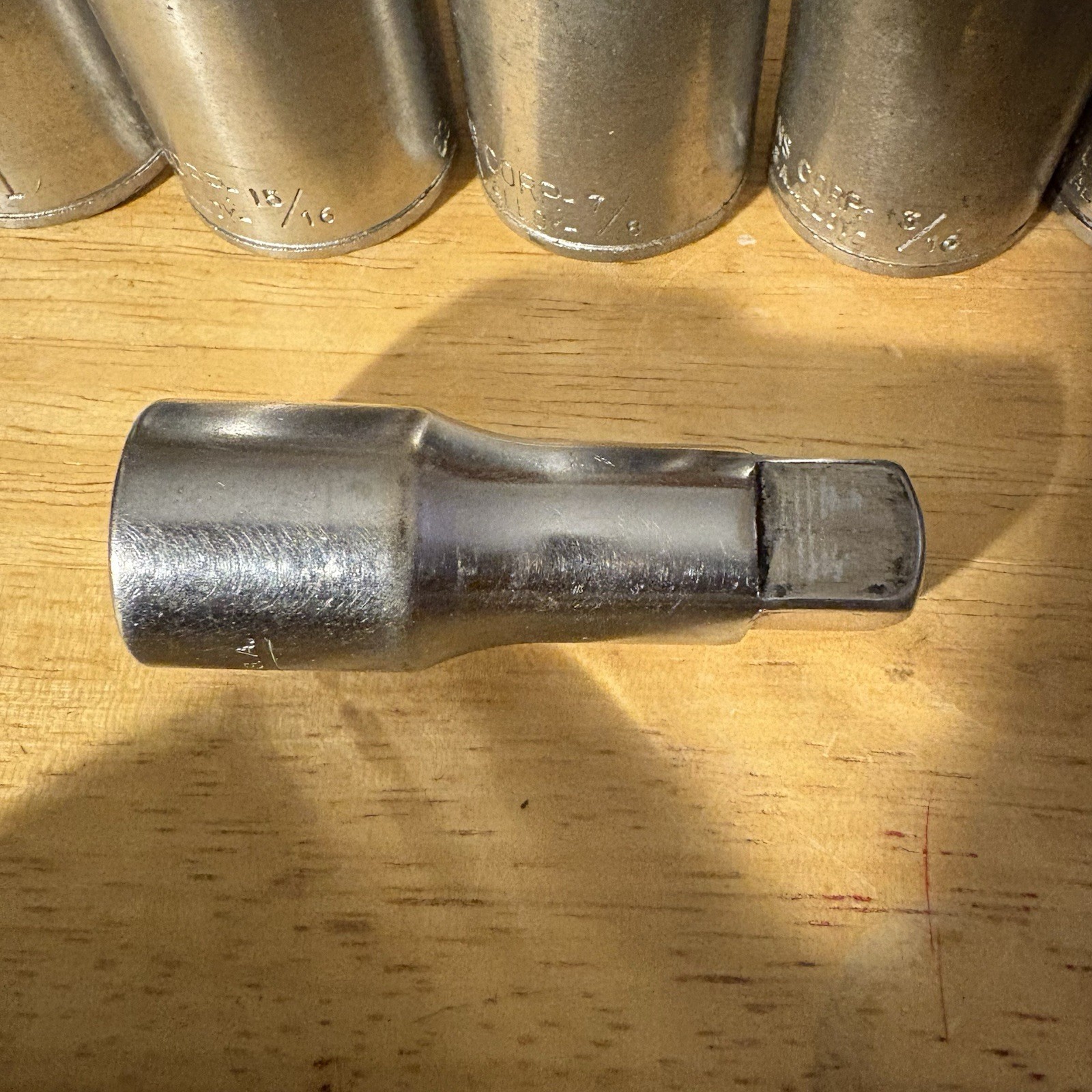 Penens Corp 1/2″ ratchet & Socket set with Extension & Swivel- missing 9/16