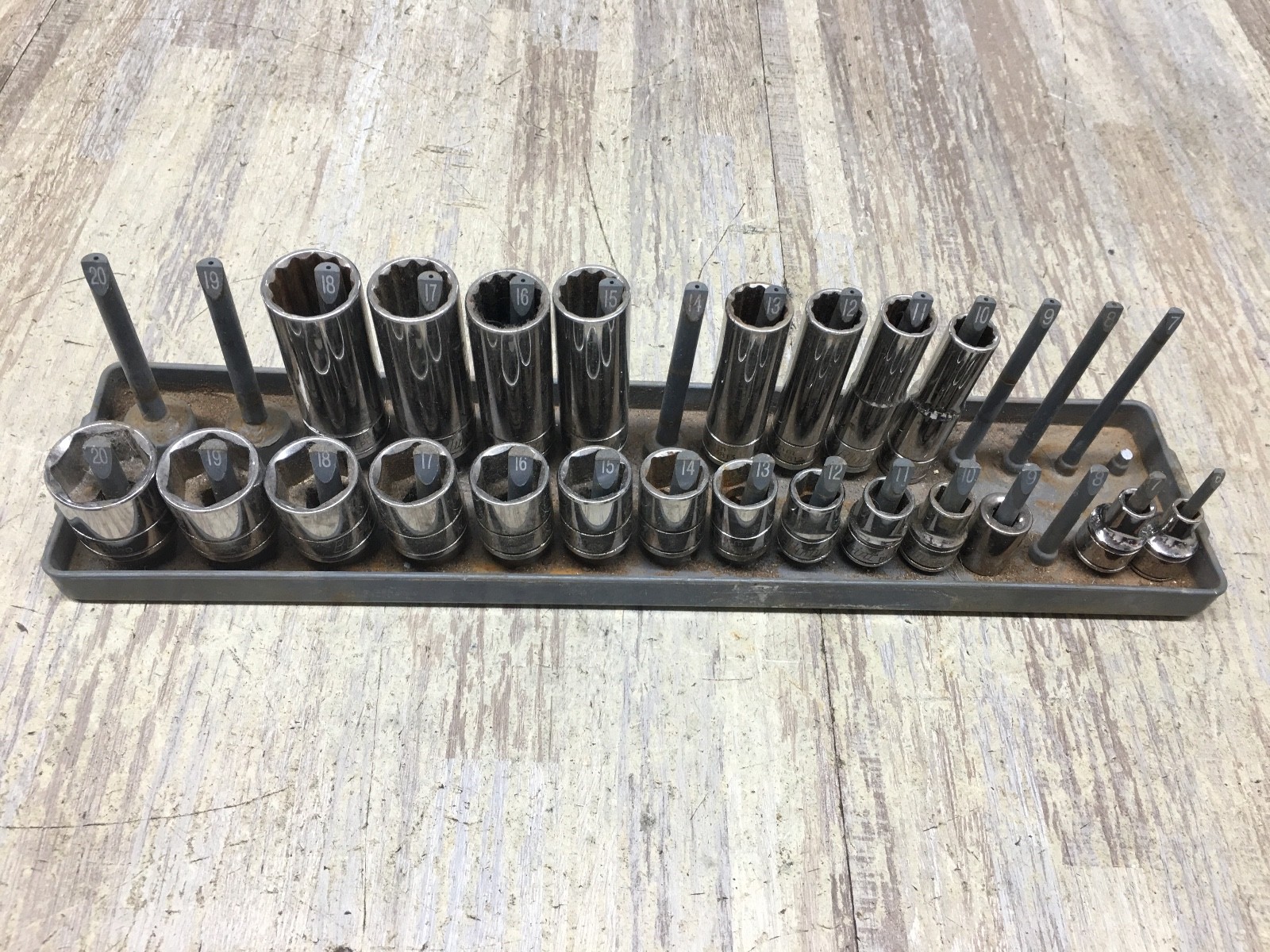 Blue Point Tools BLPLM 3/8″ Drive Metric 12 Point 8PCS BLPSM 14PCS 22pc Sockets