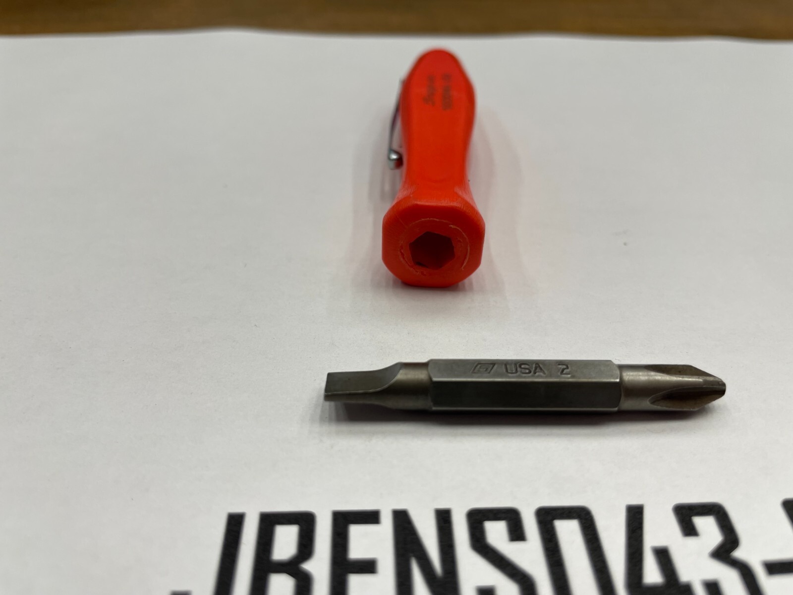 Snap-on Tools USA NEW ORANGE Reversible Magnetic Bit Pocket Screwdriver SDDDM1AO