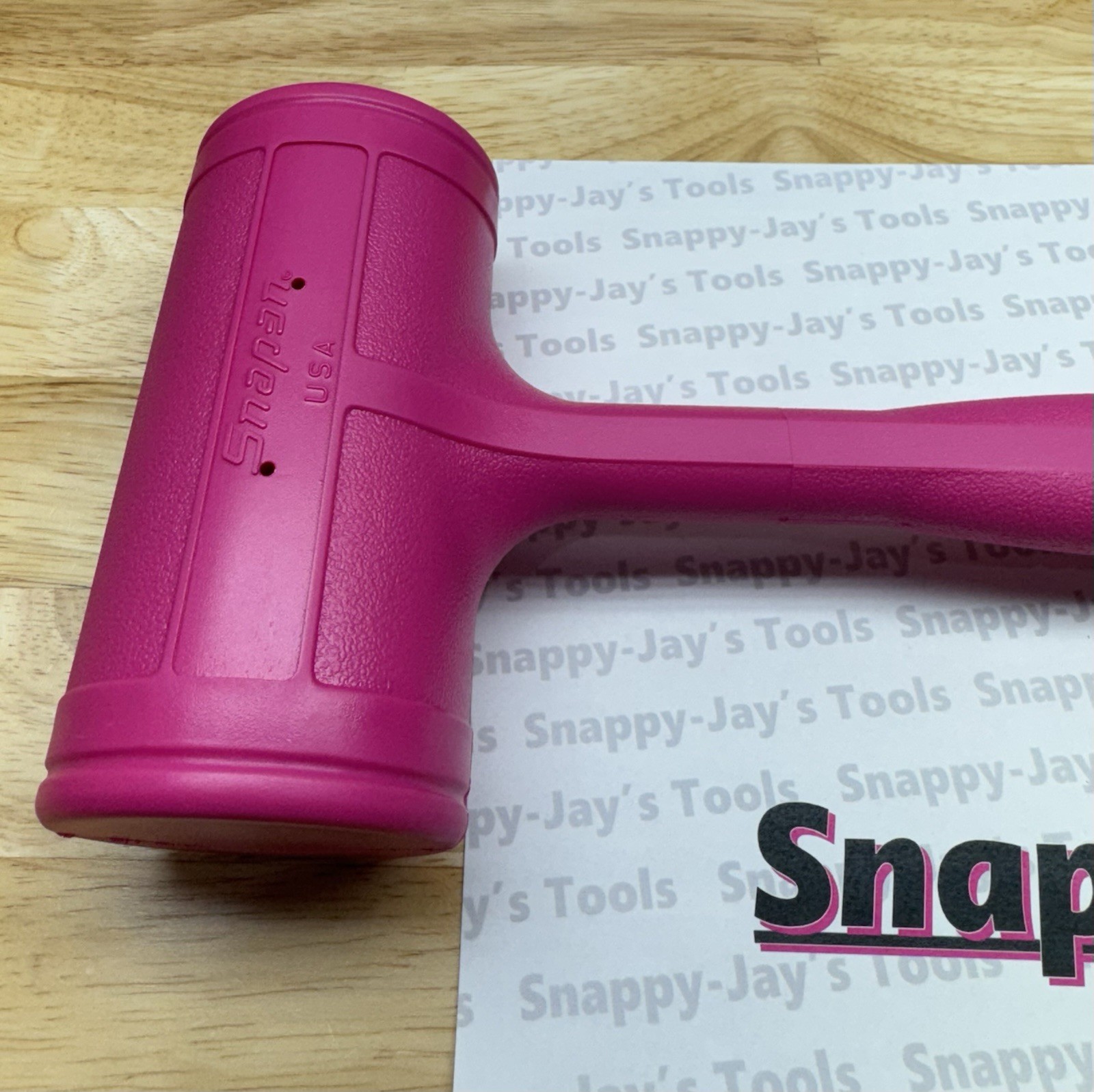 Snap-on Tools USA NEW ELECTRIC PINK 56 oz / 1550g Dead Blow Hammer HBFE56