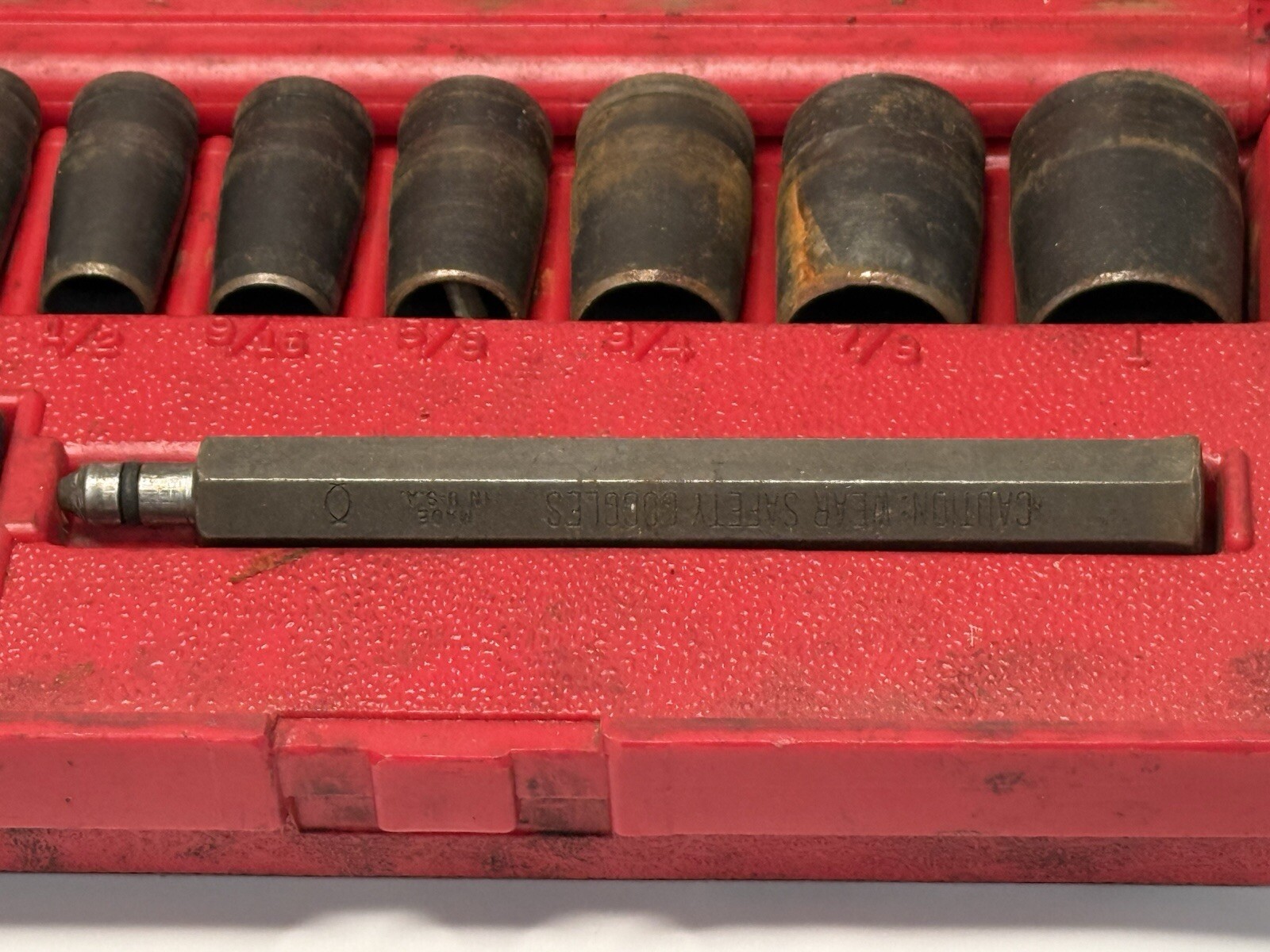Blue point gasket punch set 11 pc with Red Case PGH8A USA Missing 3/8