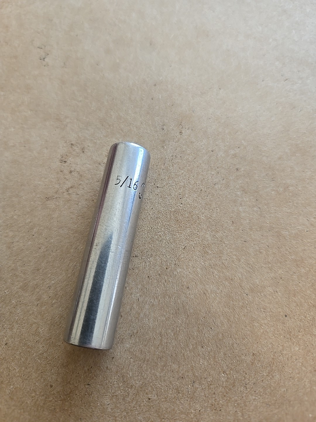 Mac Tools 1/4″ Drive 5/16″ 6PT SAE Deep Chrome Socket Worn For Parts MD106