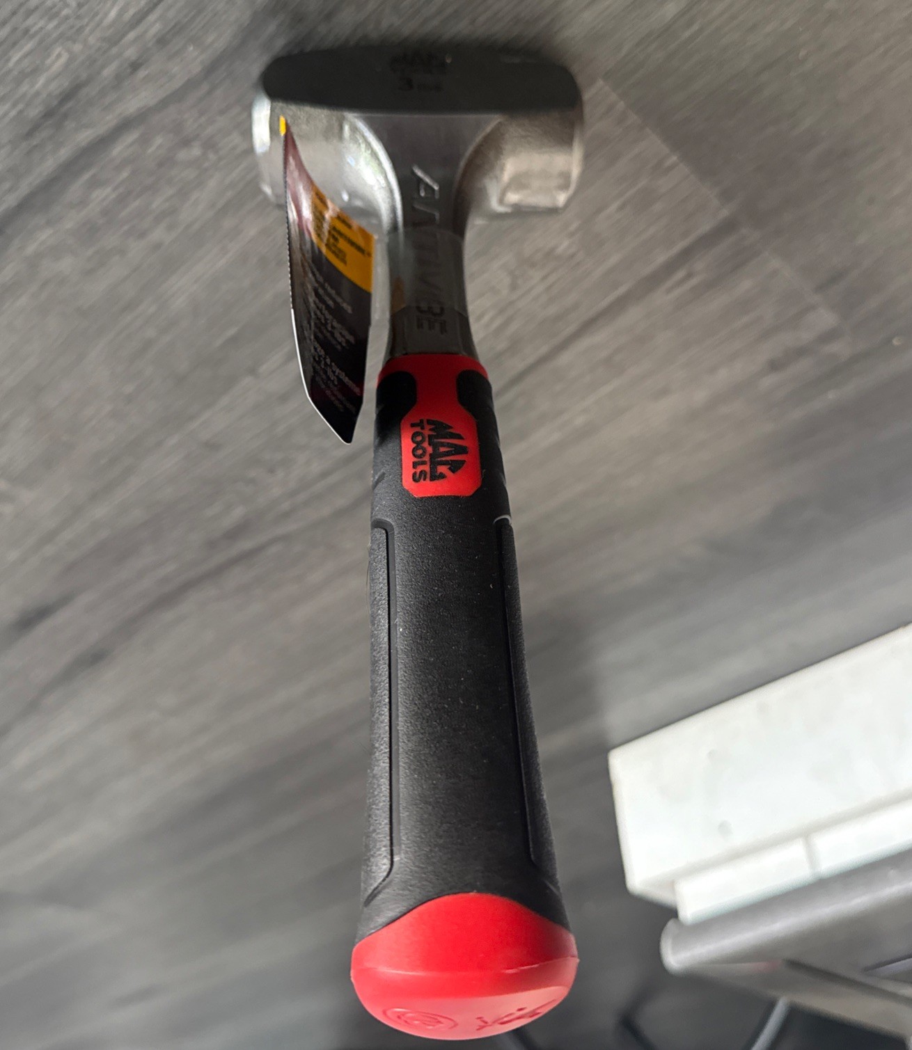 Brand New MAC Tools DH193AV. 3 lb. Soft Grip Anti-Vibe Drilling Hammer Red