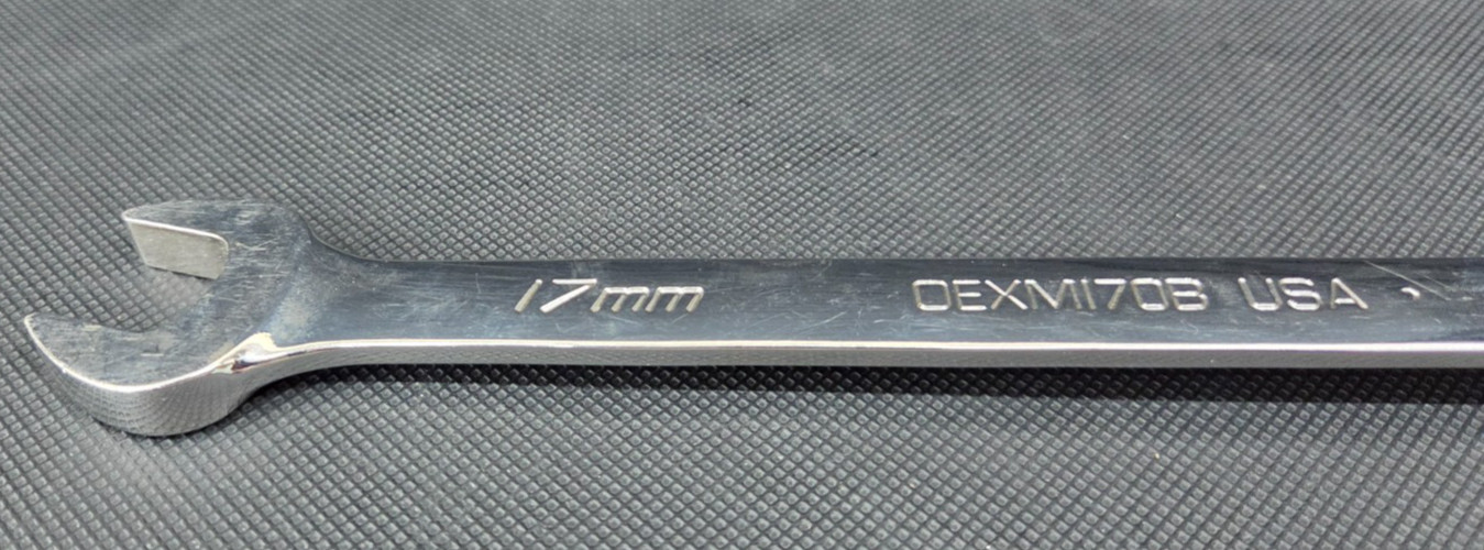 Snap On Tools 17mm Metric Standard Combination Wrench OEXM170B 12 Point USA