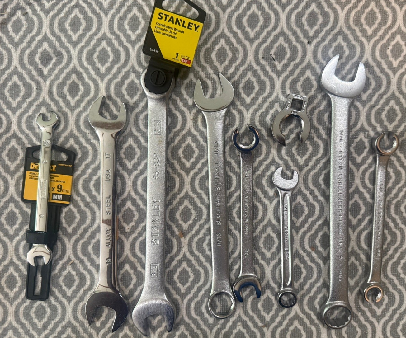 Lot Of mixed wrenches 9 total / NEW S.A.E. and Metric