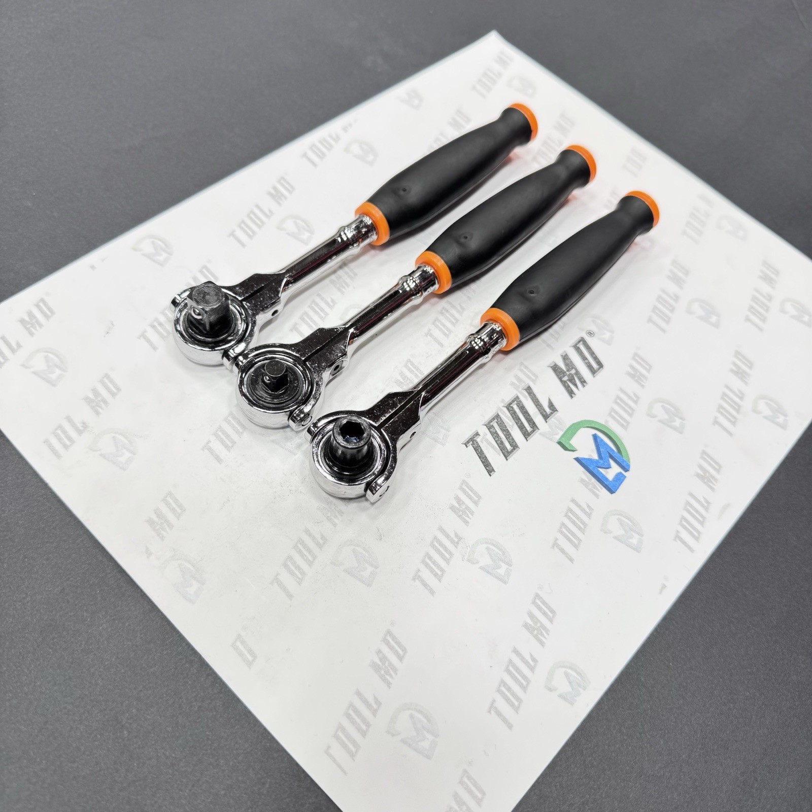 Snap-on Tools ORANGE 3pc 1/4″ – 3/8 & Bit Drive Swivel Head Ratchet Set FHCNF72