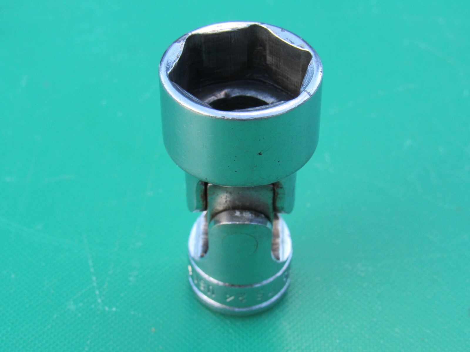 SNAP ON FS24 3/4″ 6 POINT 3/8″ DRIVE SAE SHALLOW UNIVERSAL SWIVEL SOCKET 3/4 «