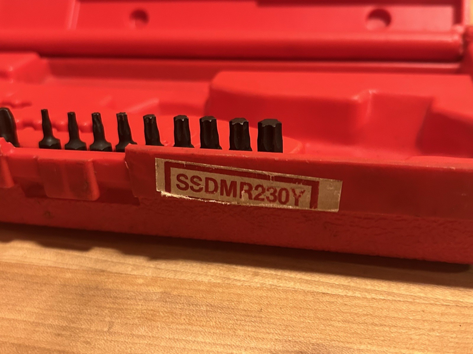 Snap-on Tools | 1990s SSDMR230Y Yellow Ratcheting Screwdriver Set + PB55 Case