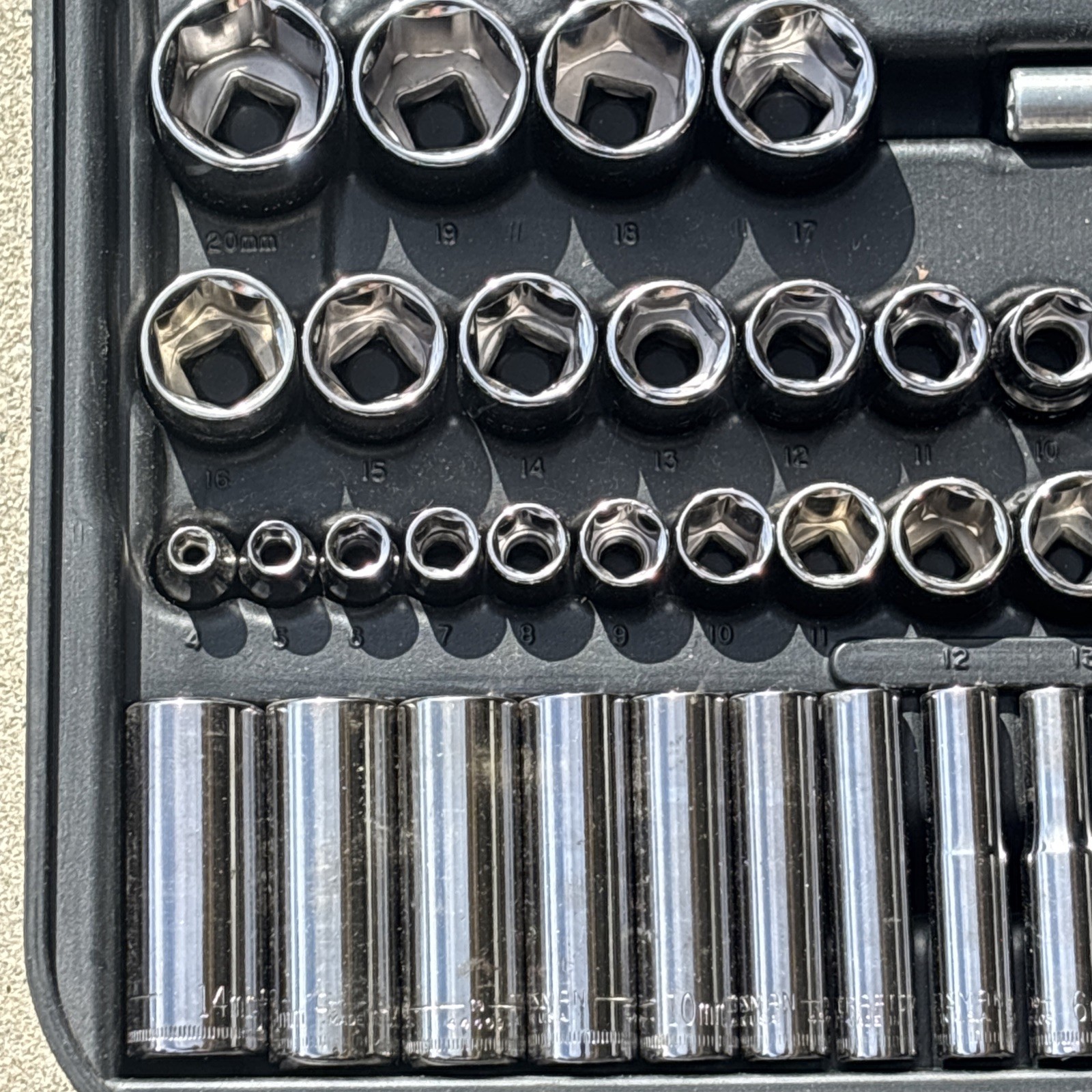 Craftsman Mechanics Socket Wrench Tool Set Metric & SAE ALL 6 POINT 9 33644 USA