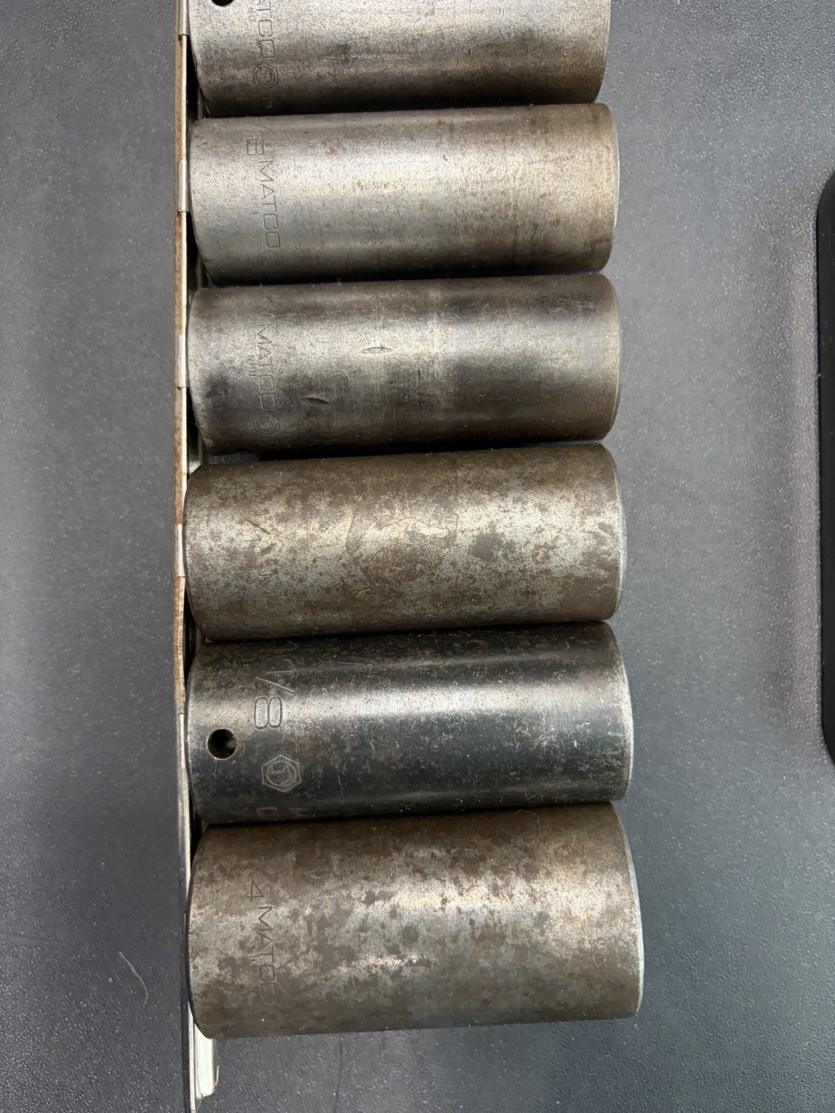 Matco Tools 1/2″ Drive 12pc 6pt Deep Impact Socket Set 1/2″ to 1-1/4″