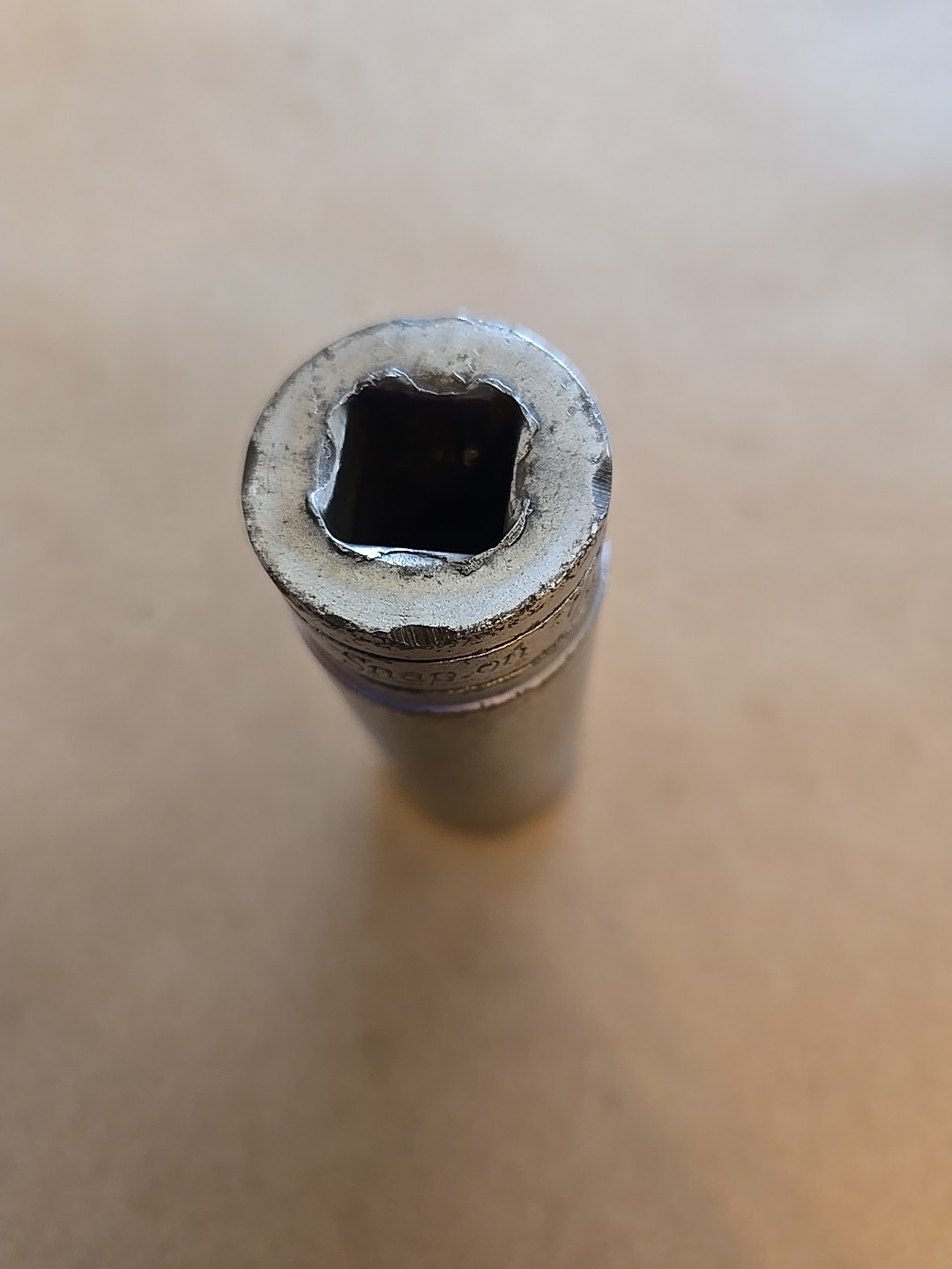 Snap On 1/2″ Drive 7/8″ 6PT SAE Deep Chrome Socket Worn TS281