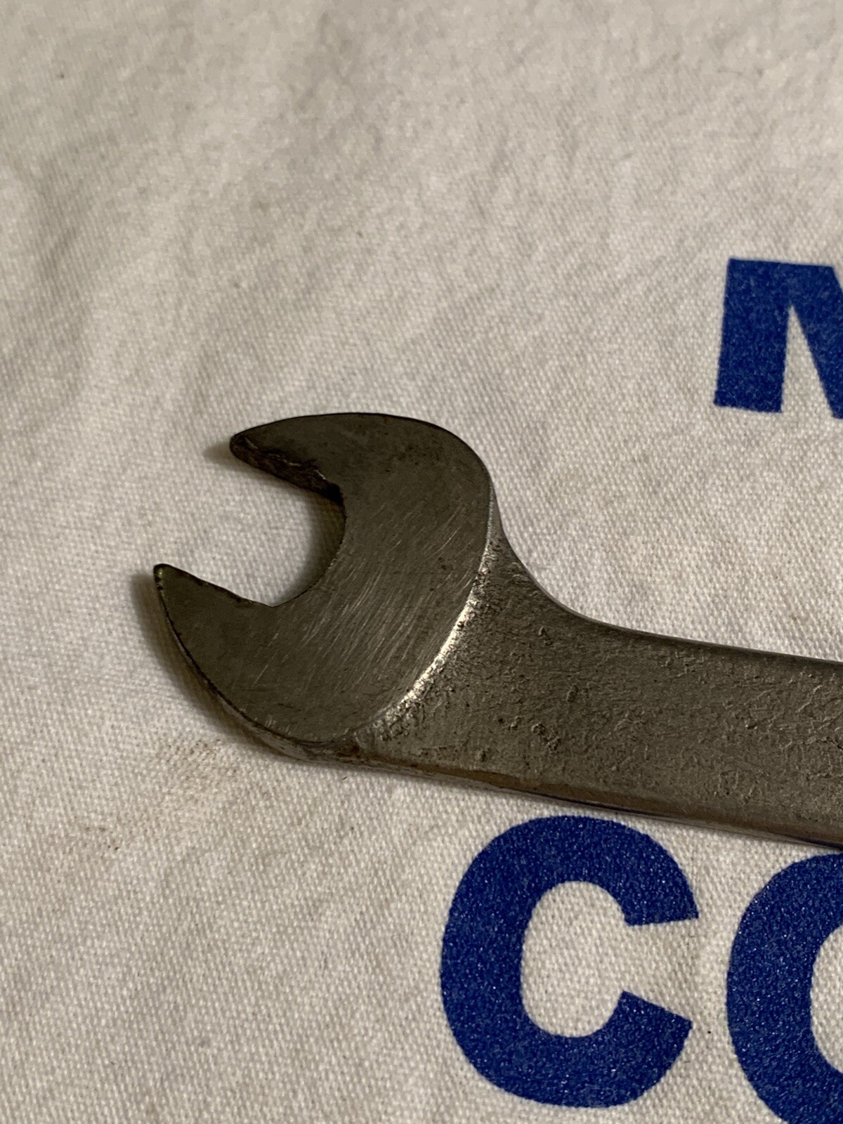 Vintage Embossed Blue Point 1/2″ x 7/16″ Thin Open End Wrench T1614