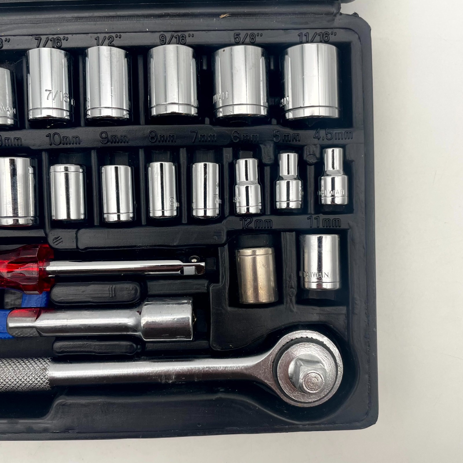 SAE Metric Multi Purpose Socket Set Chrome Vanadium with Carrying Case (40-Pcs)