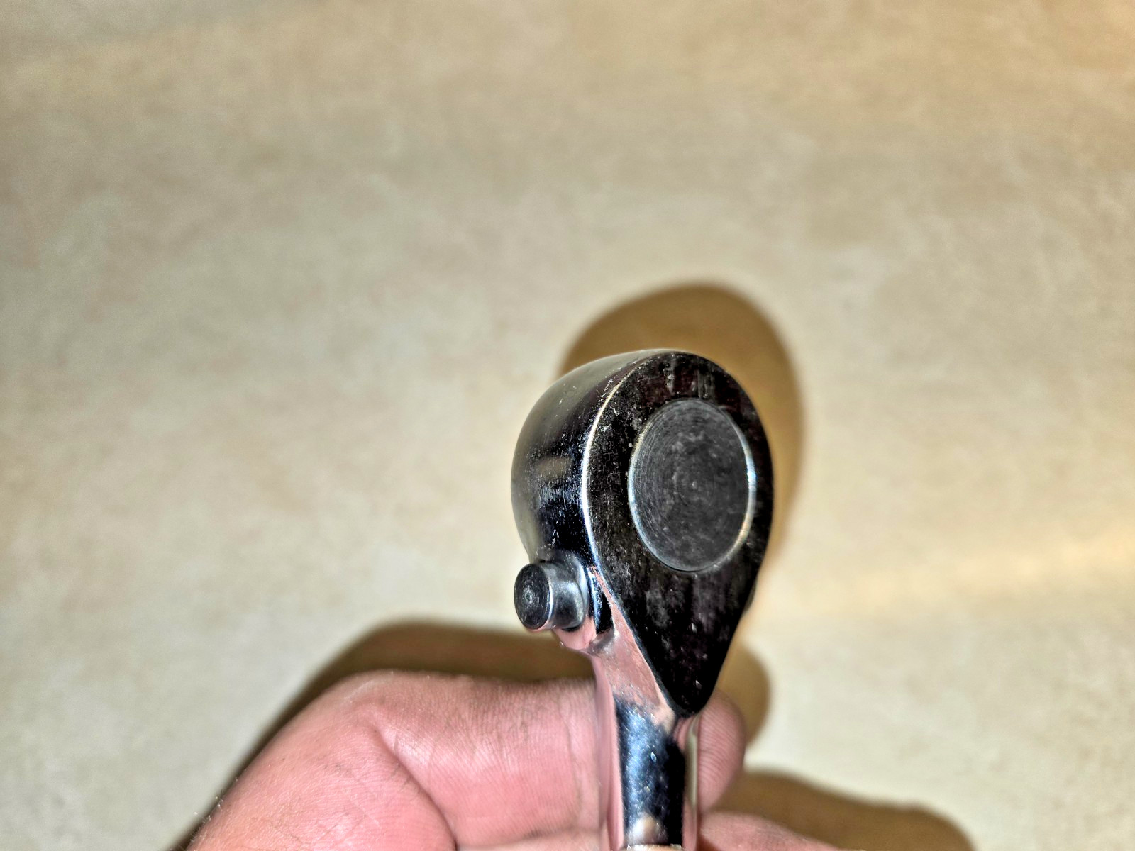 Vintage S-K, 3/8″ Drive, 7-1/2″ Long, w/(Left-Right) Direction Side Knob Ratchet