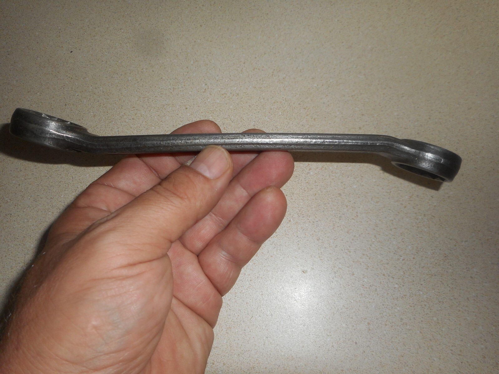 LECTROLITE Corp DEFIANCE OH 7/8″ x 13/16″ 12 point Offset Box End Wrench