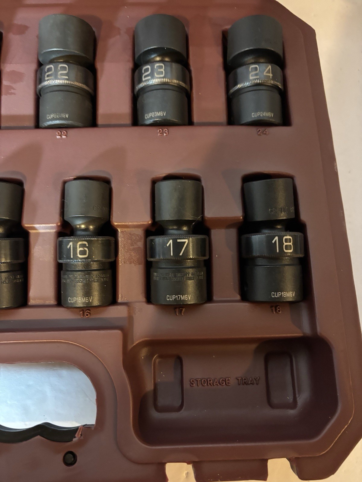 Matco Tools 13 Pc 1/2″ Metric 6 Pt ADV Universal Impact Socket Set – SCUPM136V