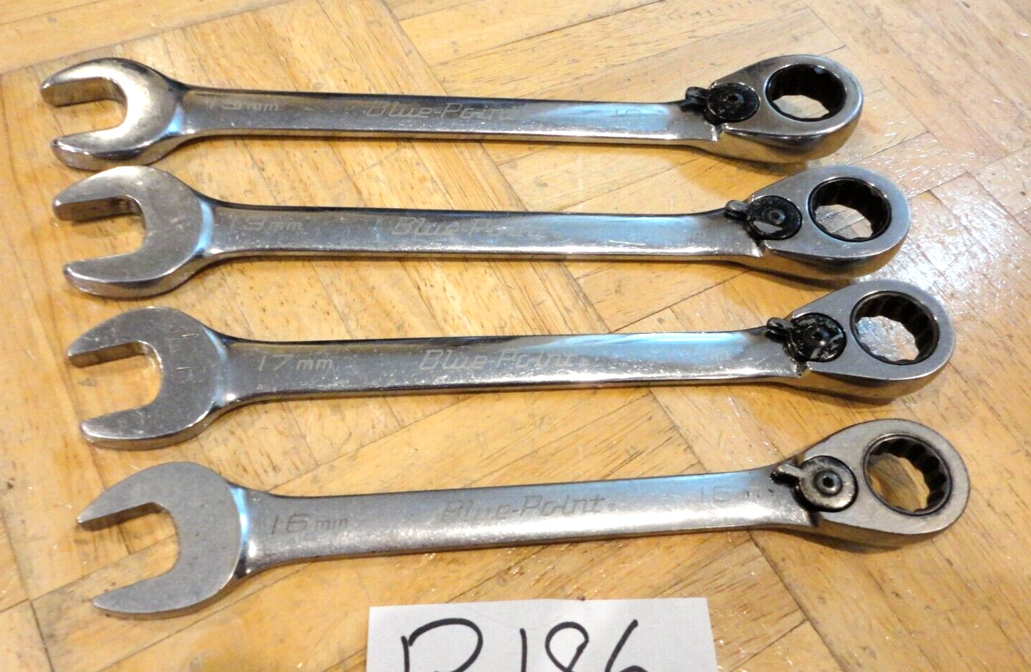 BLUE-POINT TOOLS 4 PC. METRIC RATCHETING REVERSABLE WRENCHES 16, 17, 18, 19MM