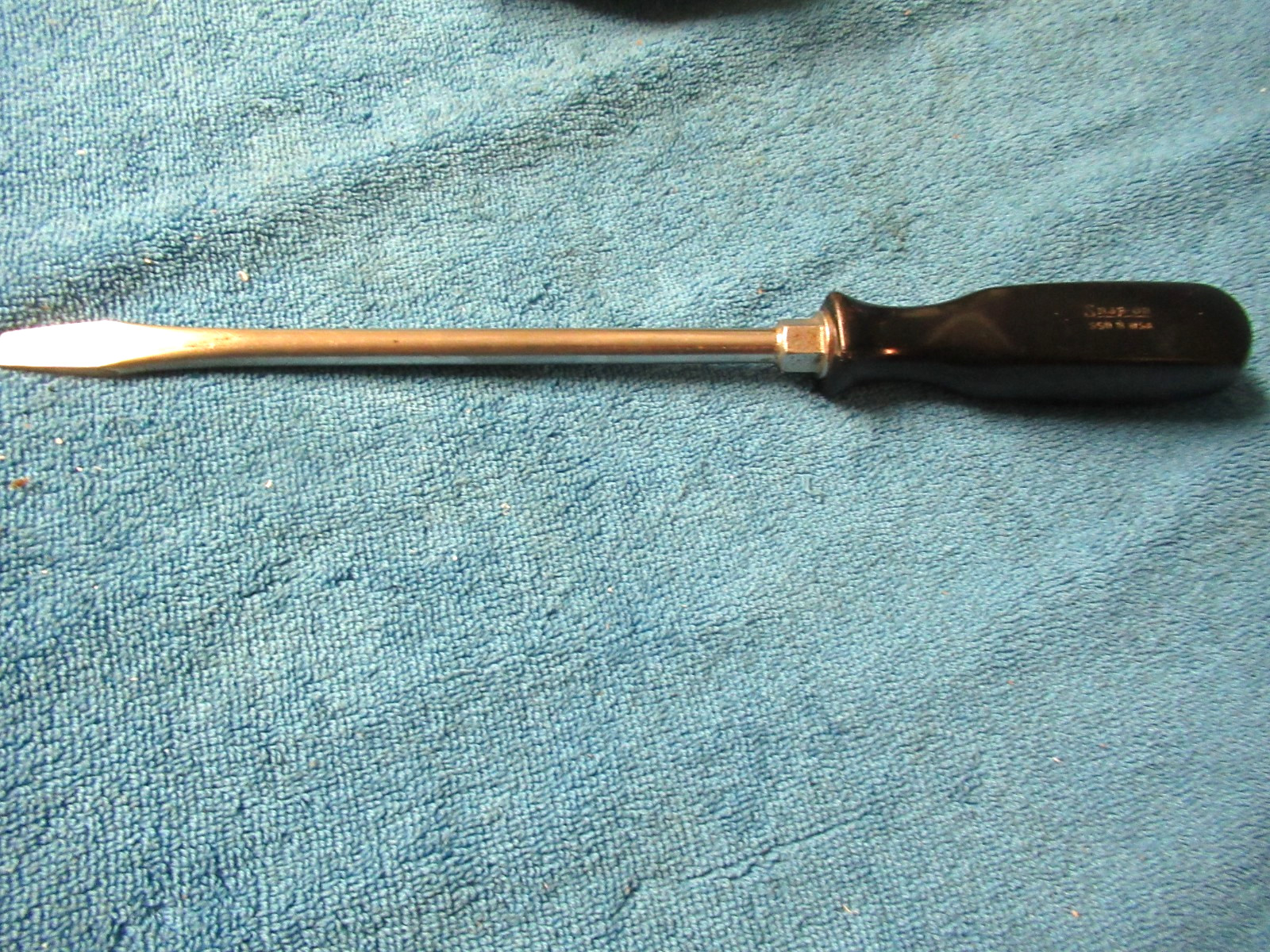 Vintage Snap-On 12 1/2″ Long 7 1/2″ Shaft Flathead Screwdriver.