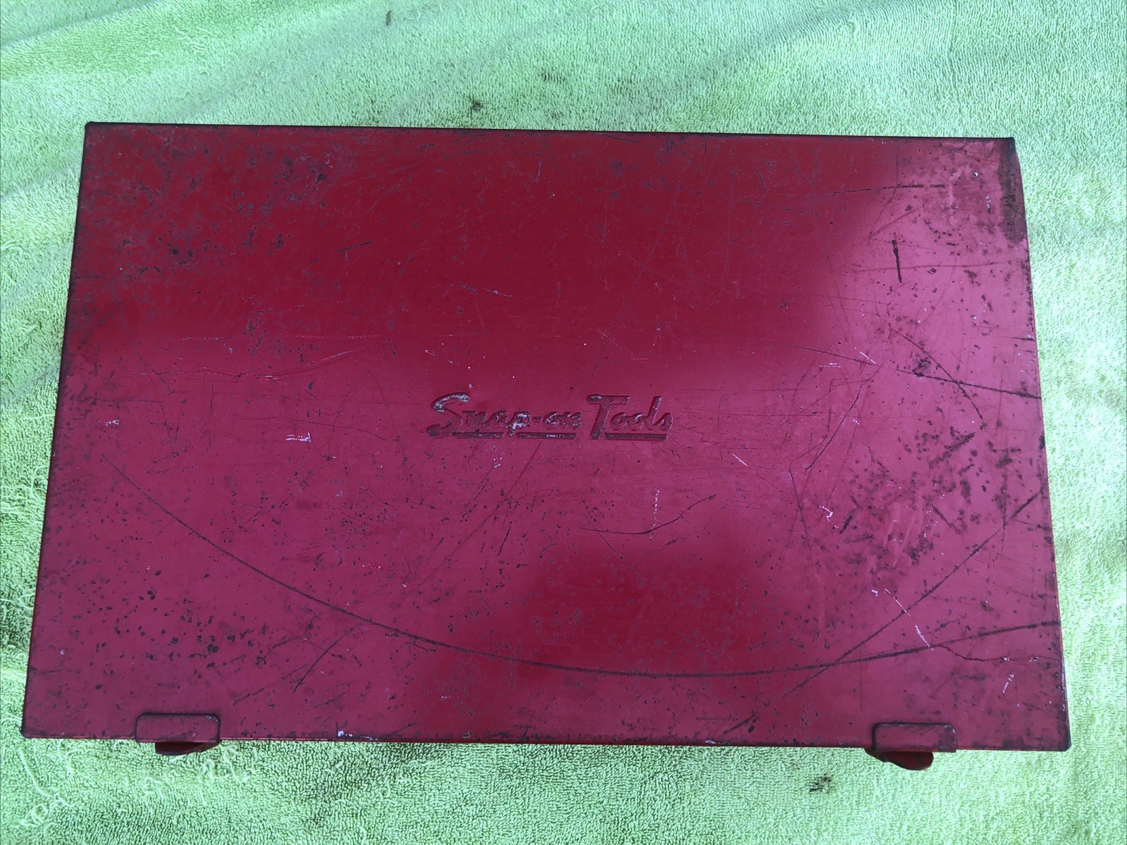 Vintage Snap-On Tools No. KRA-107 Metal Box With Hub Puller