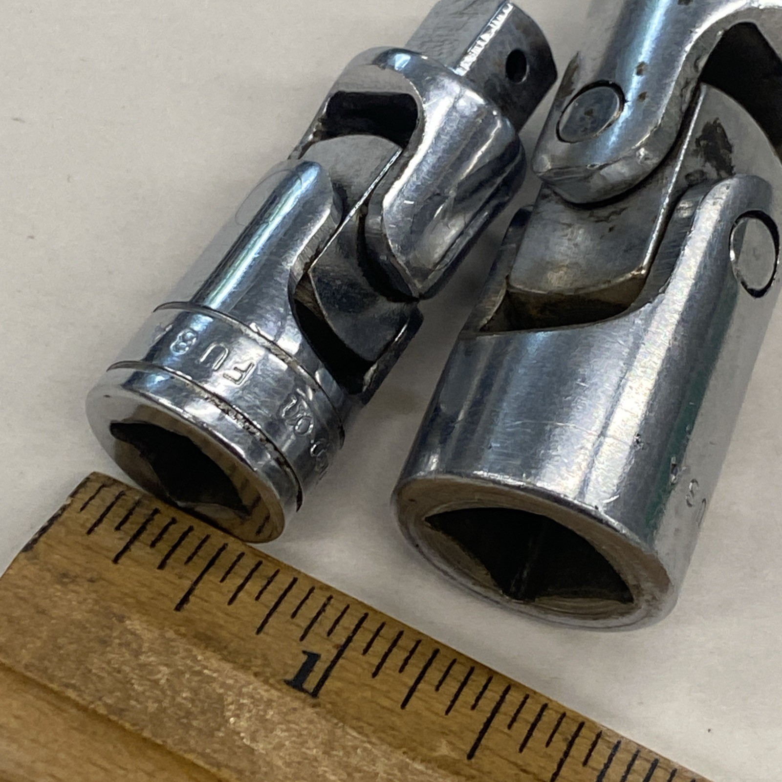 2 Snap-on Universal Flex Socket Adapters (S-8) 1/2″ Drive & (FU8A) 3/8 Dr. M0815