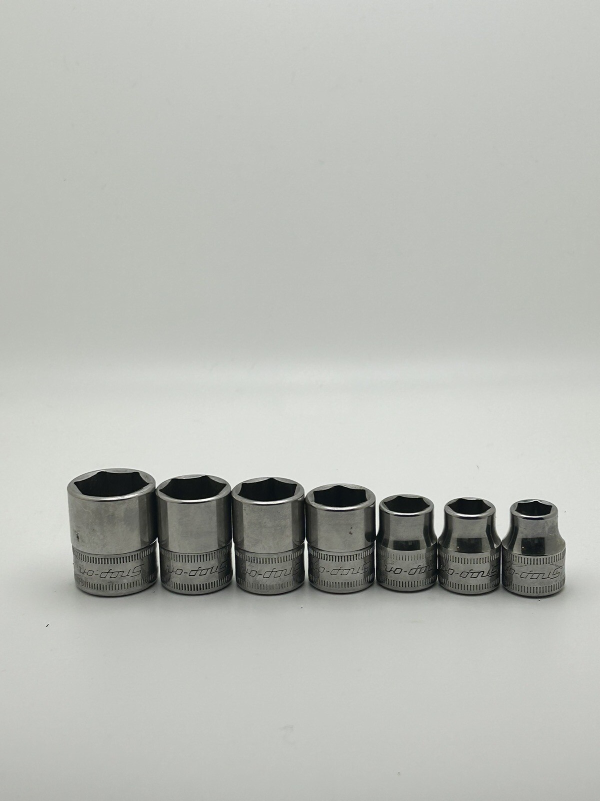 Snap-On Tools 3/8″ 6 point Metric 7 Pc Shallow Set FSM (9 10 11 14 15 16 & 18)