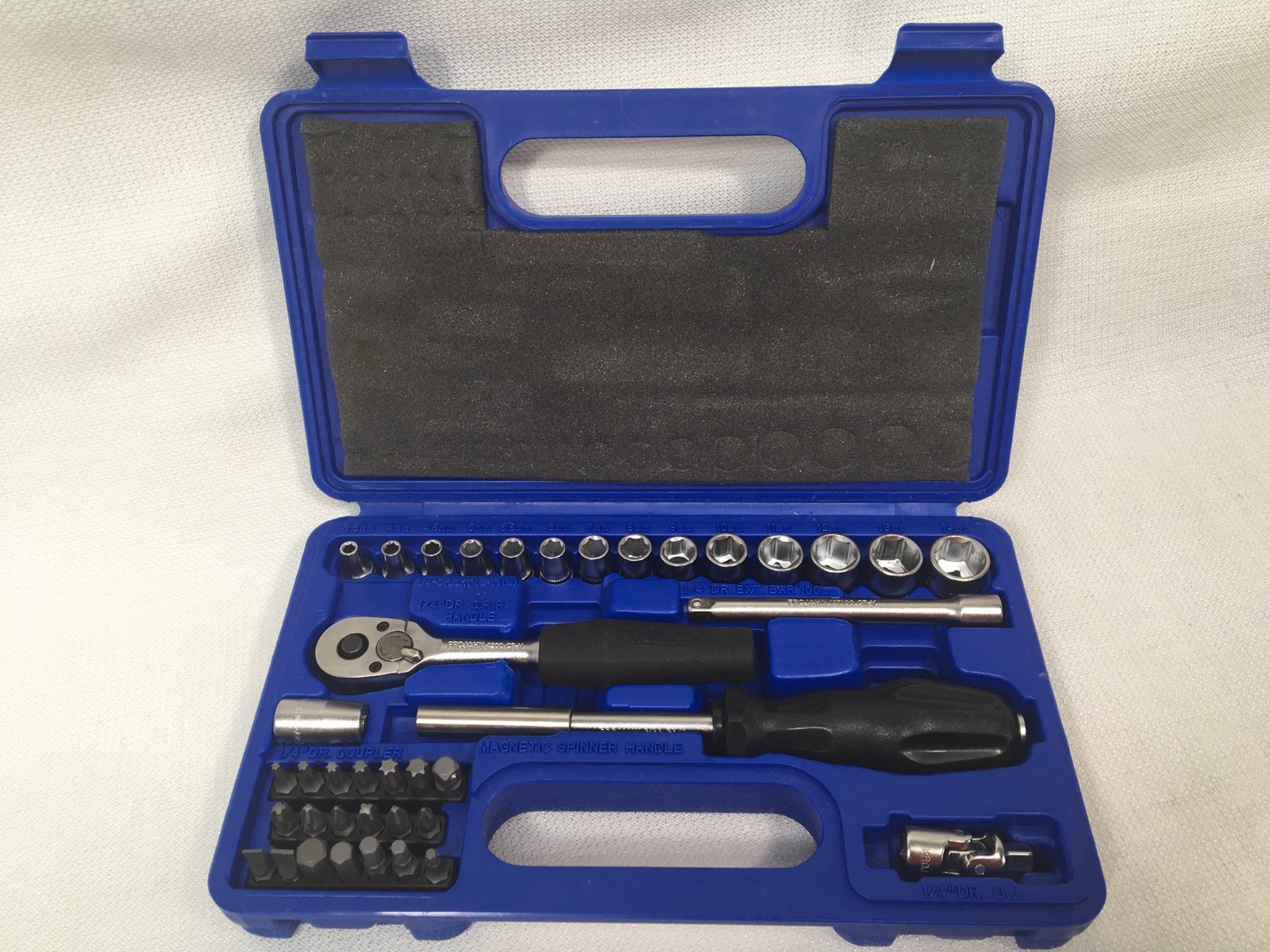 NEW PROJAHN Socket Wrench Set 1/4” -Metric 39 Piece Case Profesional 3.5 to 14mm