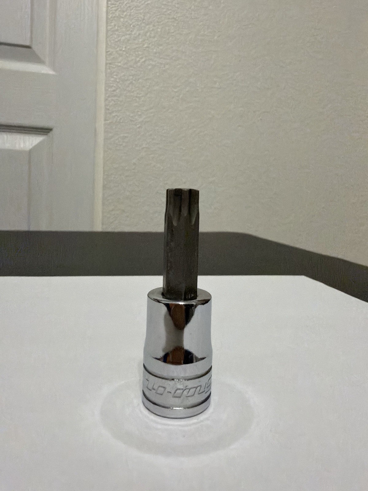 Snap On Tools 3/8″ drive torx bit socket USA T47 FTX47E