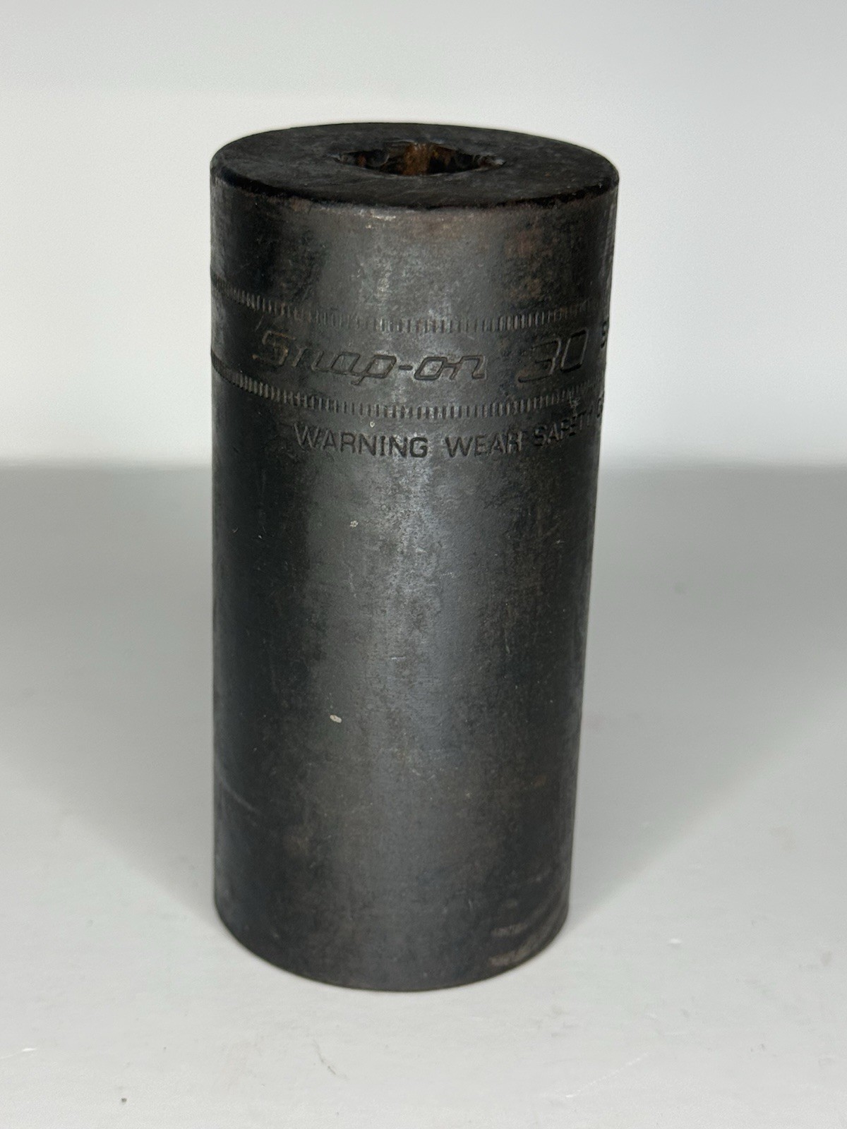 Snap On SIMM300 1/2″ drive 30mm deep 6-point impact socket