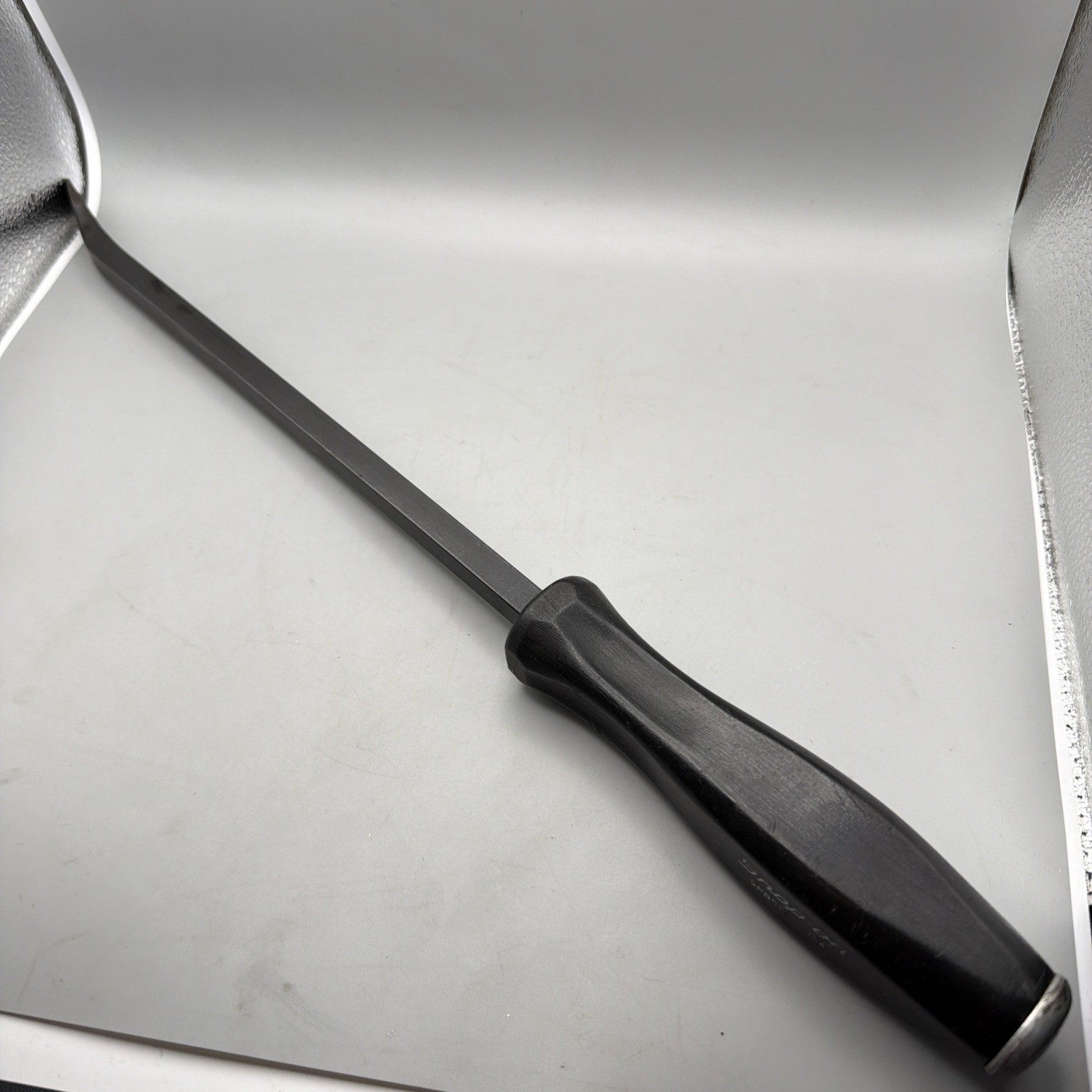 Snap-On Tools SPBS18A 18″ Striking Prybar (Black) USA
