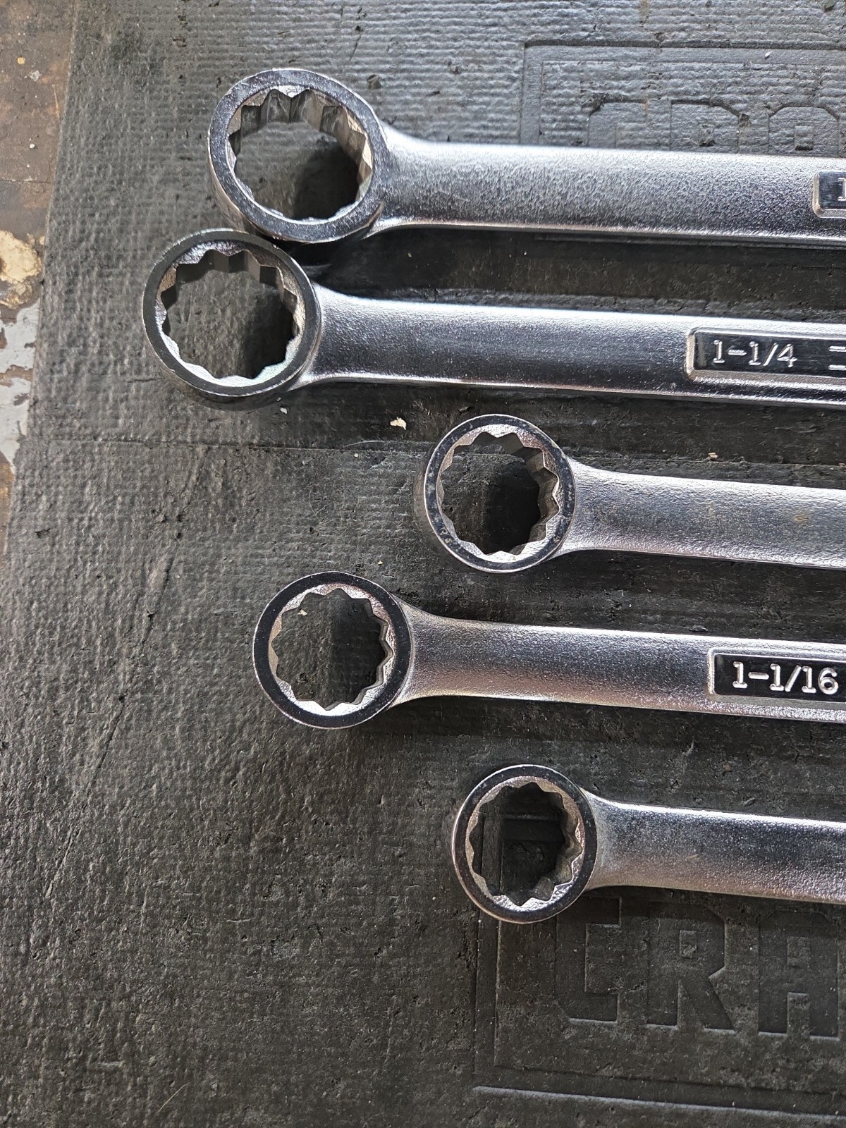 Craftsman 46939 5pc 12-Point SAE Large Combination Wrench Set 1” to 1-5/16”