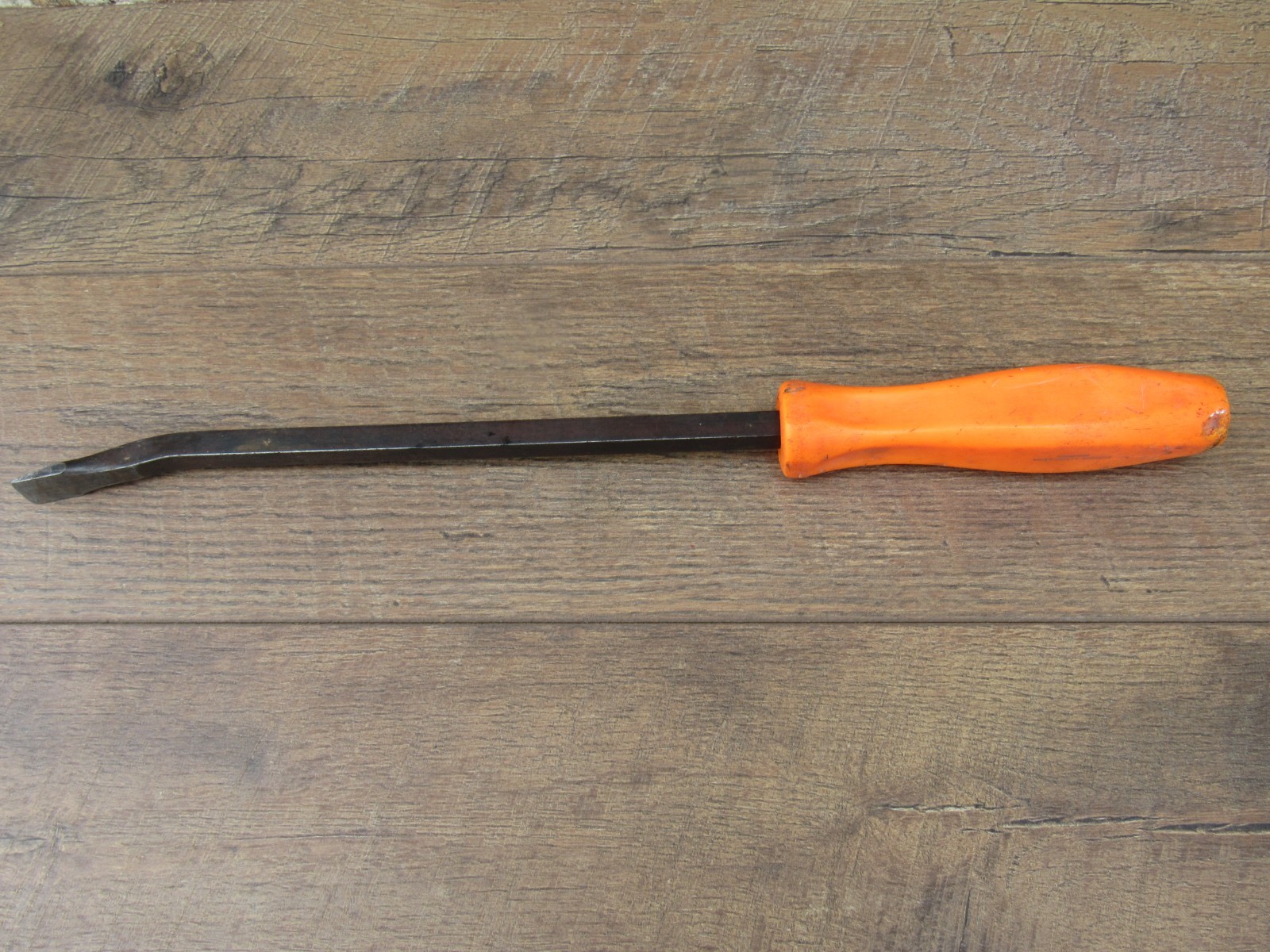 SNAP ON 18″ SPB18A ORANG HANDLE LONG NON STRIKING PRY BAR SPB18 NEW LOGO 18 «
