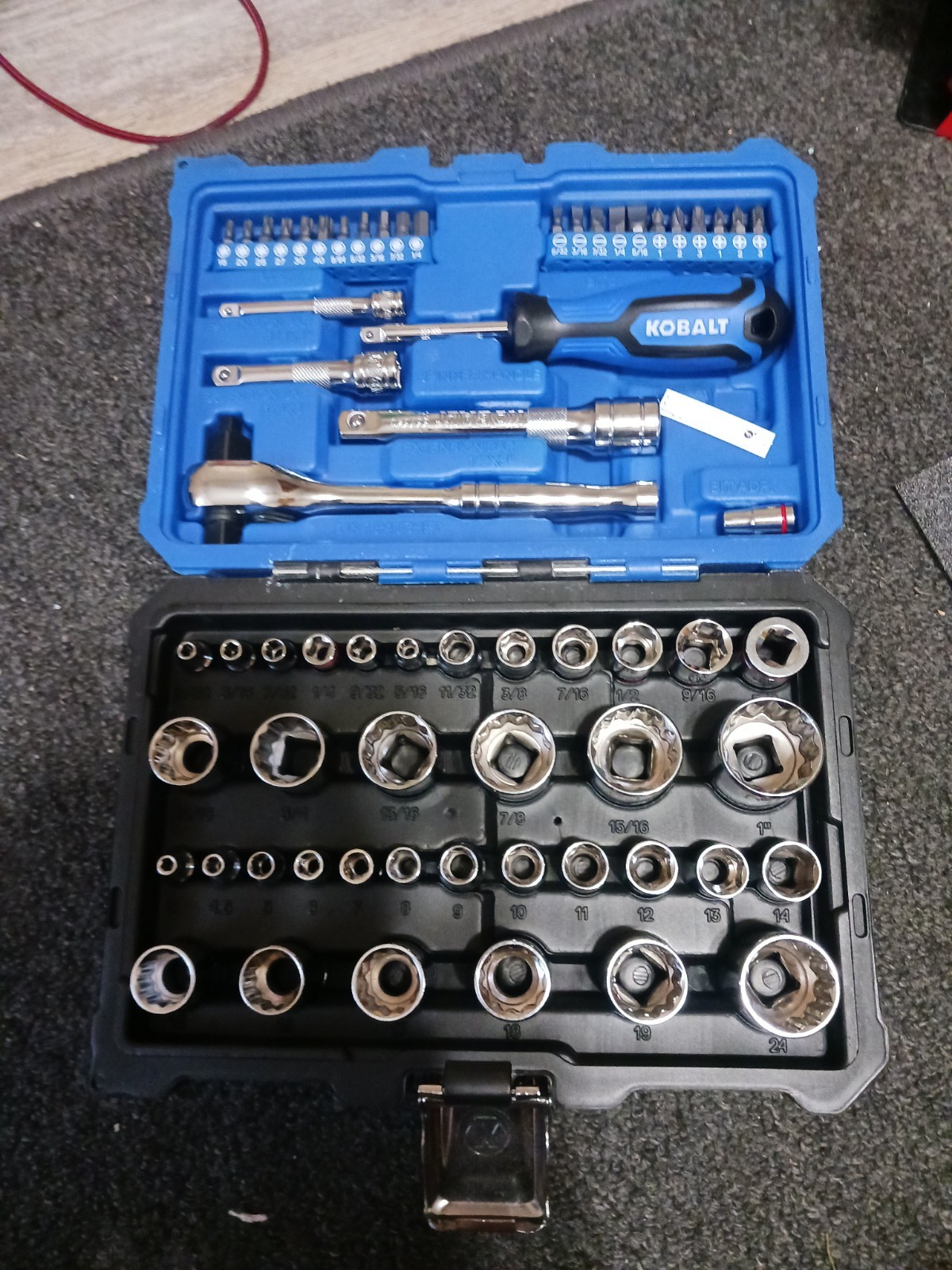 Kobalt 64 -Piece Standard and Metric Polished chrome Mechanics Tool Set