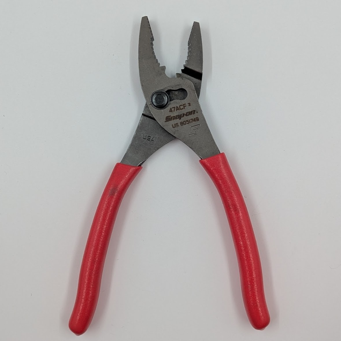 NEW Snap-on Tools 7″ Long Nose Pliers 3 Slip Joint Talon Grip LN46ACF | Red