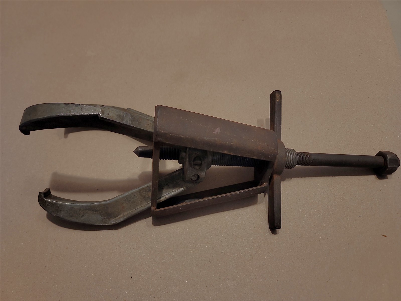 Posi Lock Gear Puller, Model 106, 10 ton 6″ Reach
