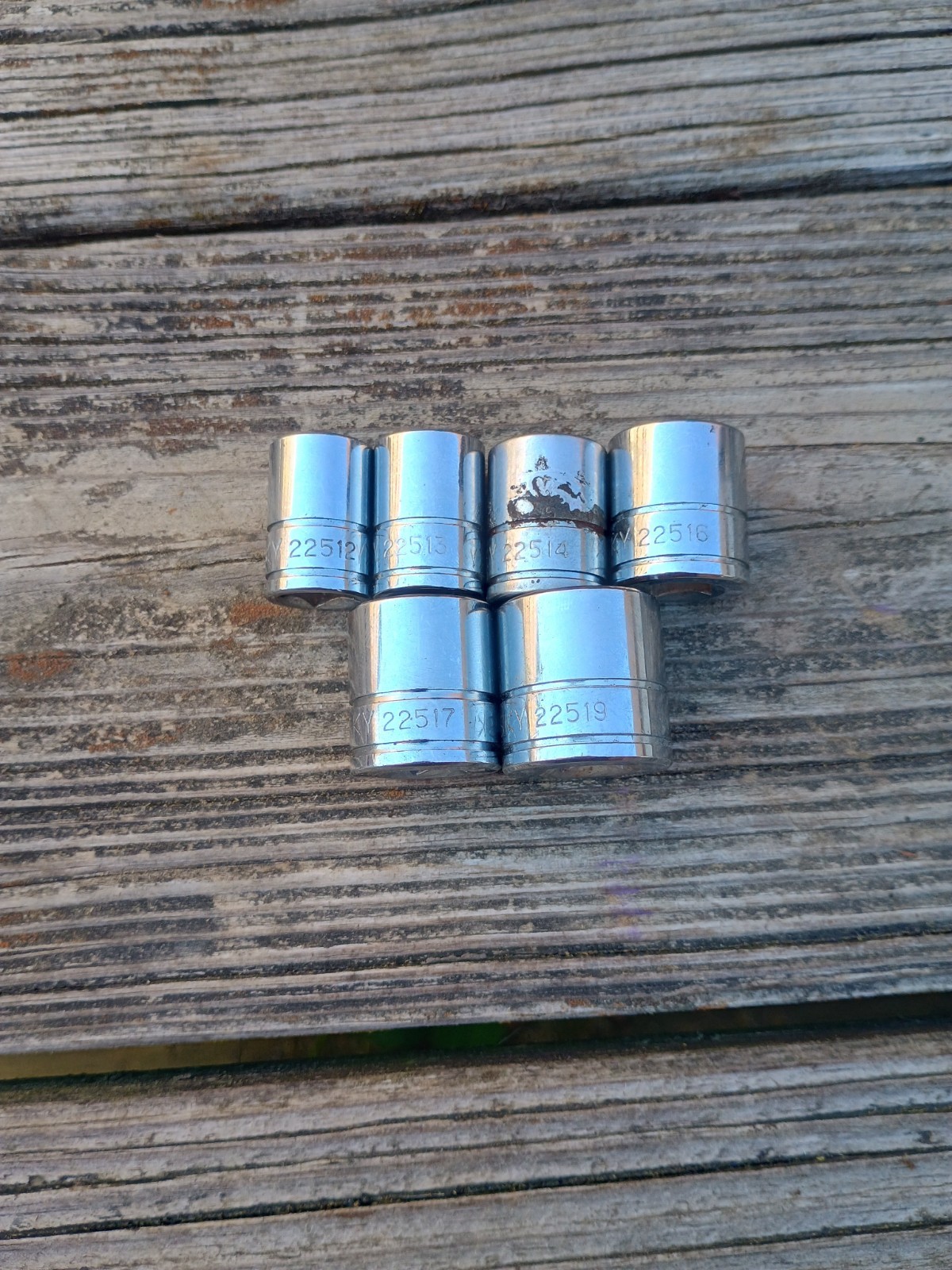 6 Pc Husky 3/8″ Drive 6 Point Metric Sockets 12, 13, 14, 16, 17, 19 mm