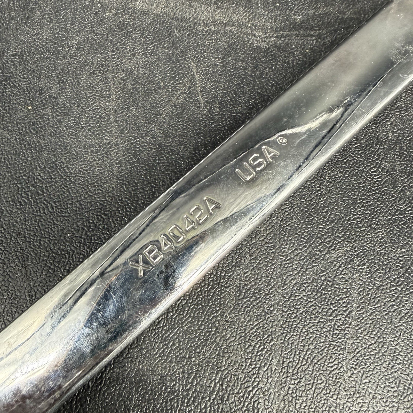 Snap On Tools XB4042A 1-1/4″ X 1-5/16″ 12 Point SAE 10* Offset Box End Wrench