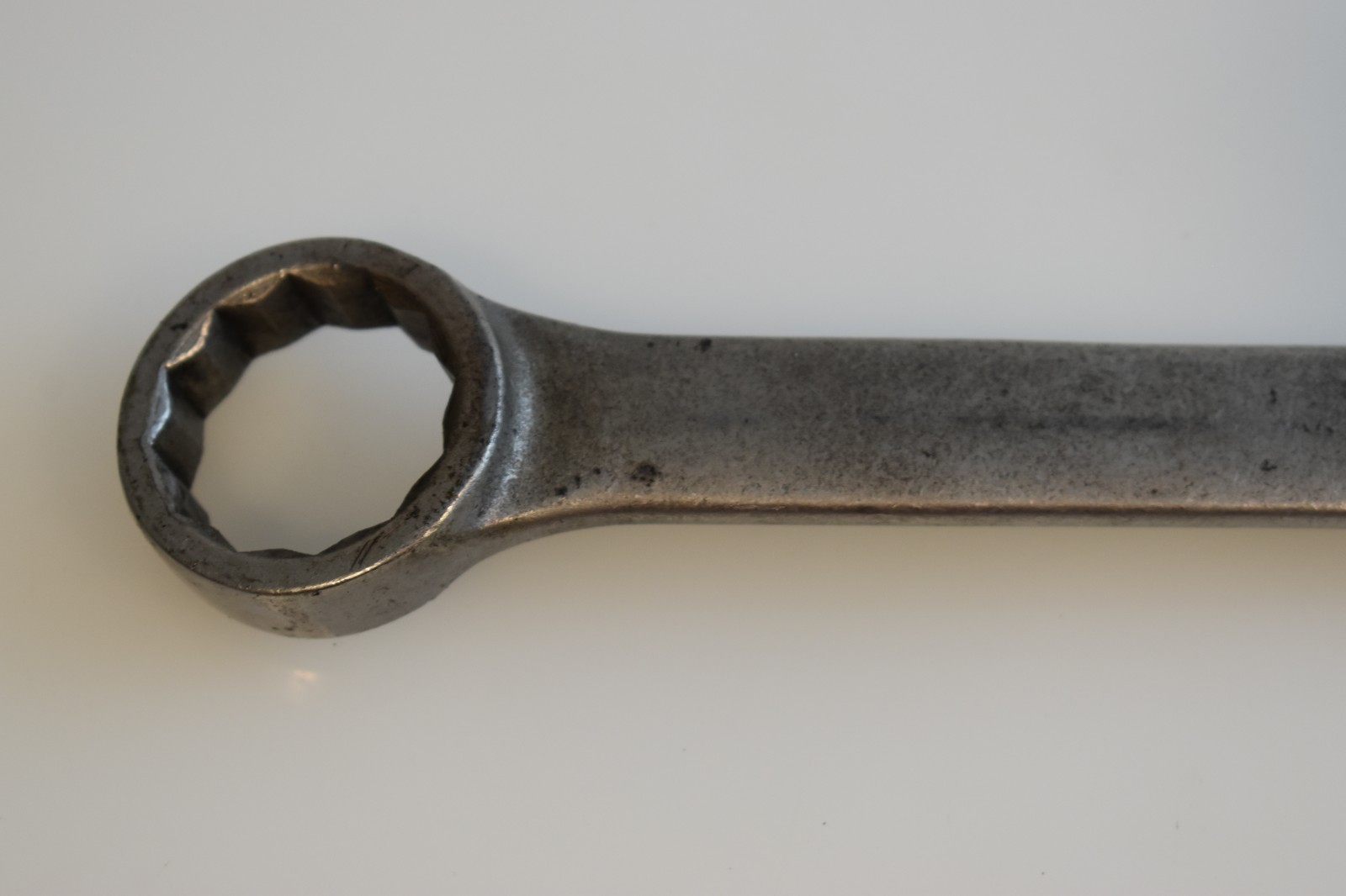 Craftsman Tools -V- 44708 1-1/4″ SAE Combination Wrench 12 Point USA Vintage